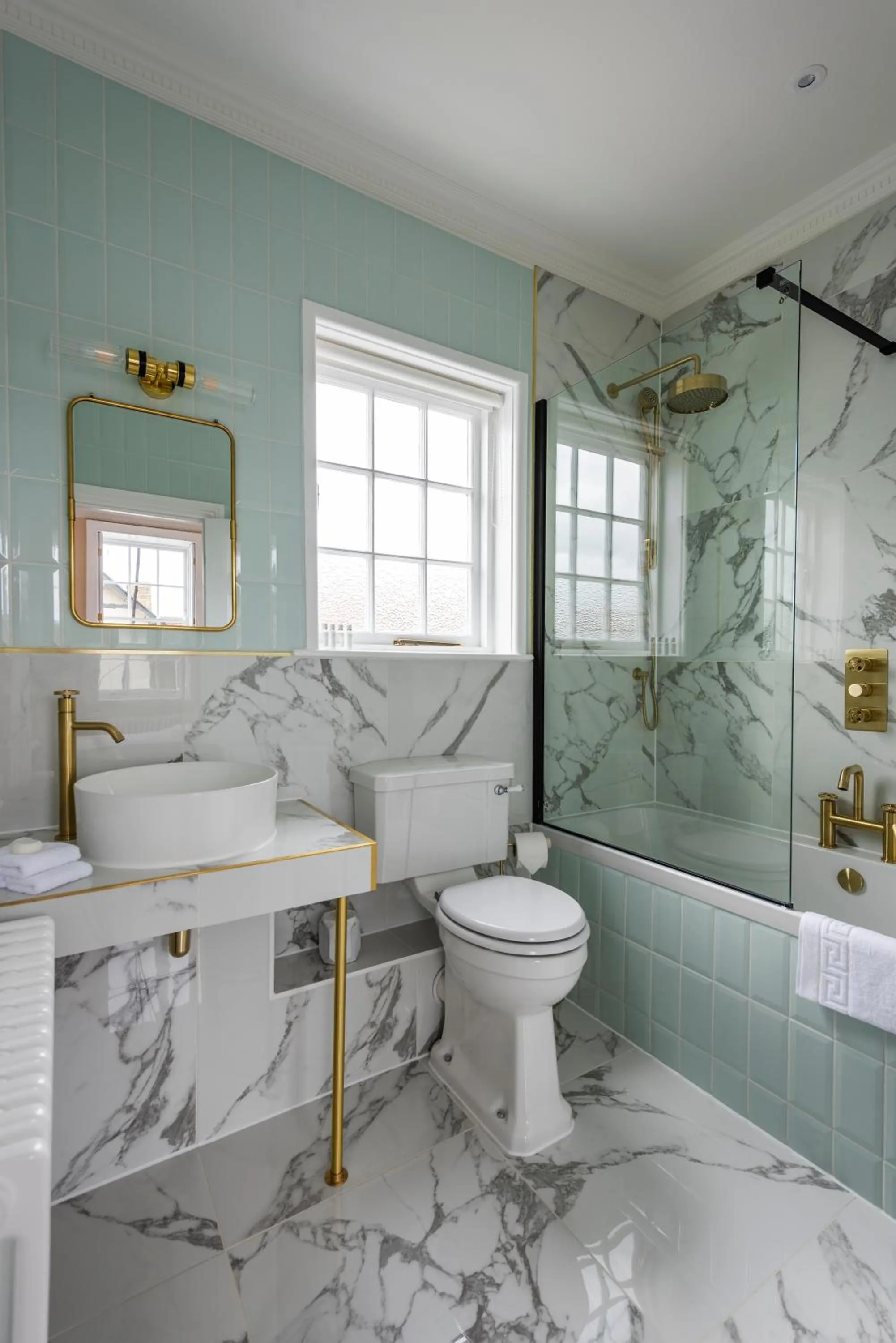 Bathroom in The George Hotel