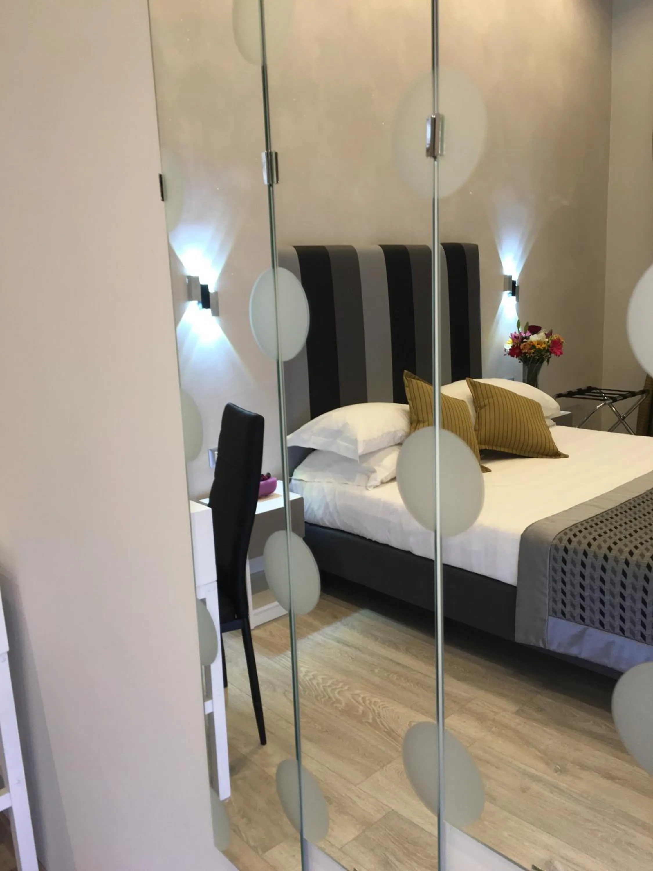 Decorative detail, Bed in Roma Veneto Relais