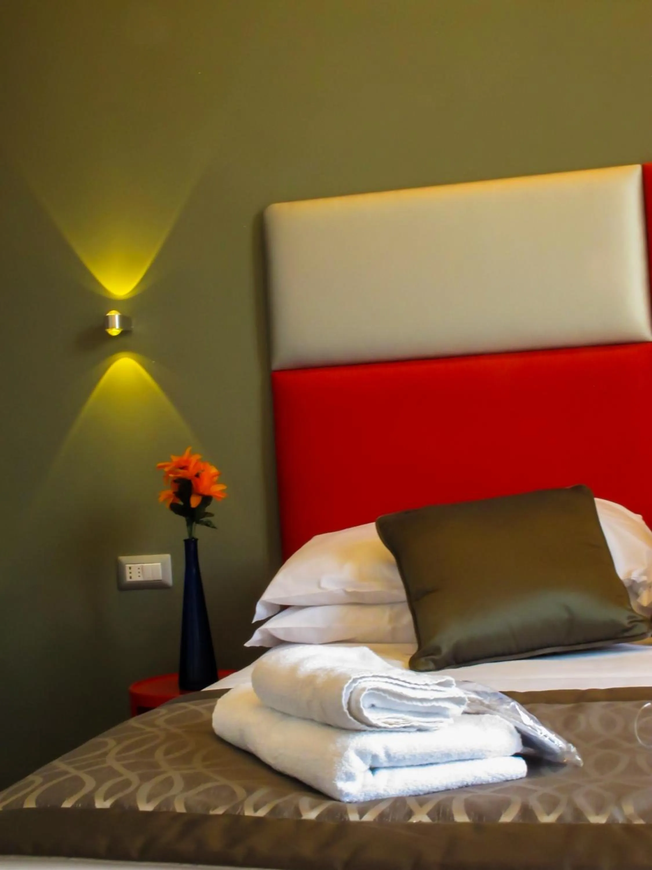 Decorative detail, Bed in Roma Veneto Relais