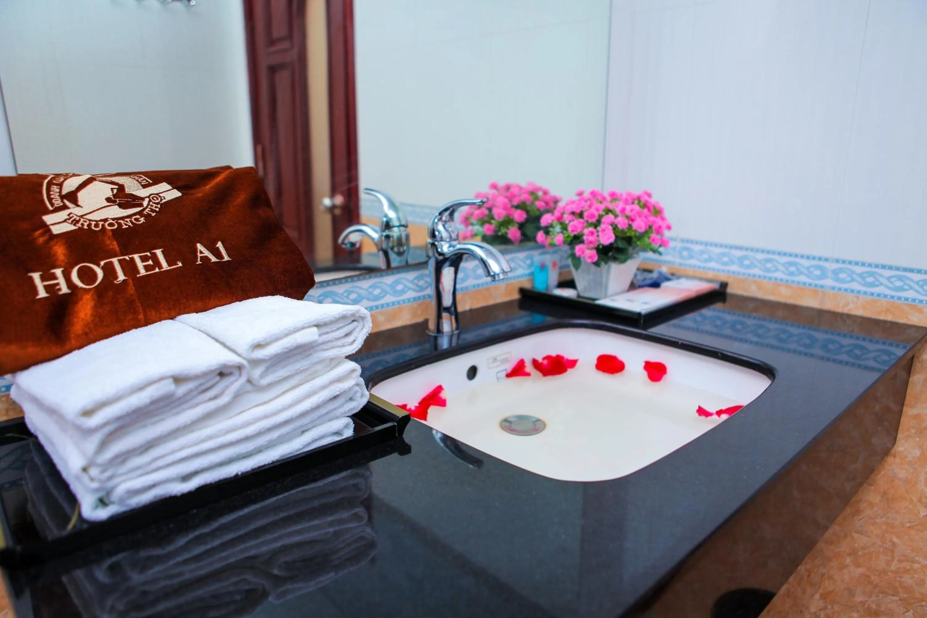 Bed in A1 Hotel - Dien Bien Phu