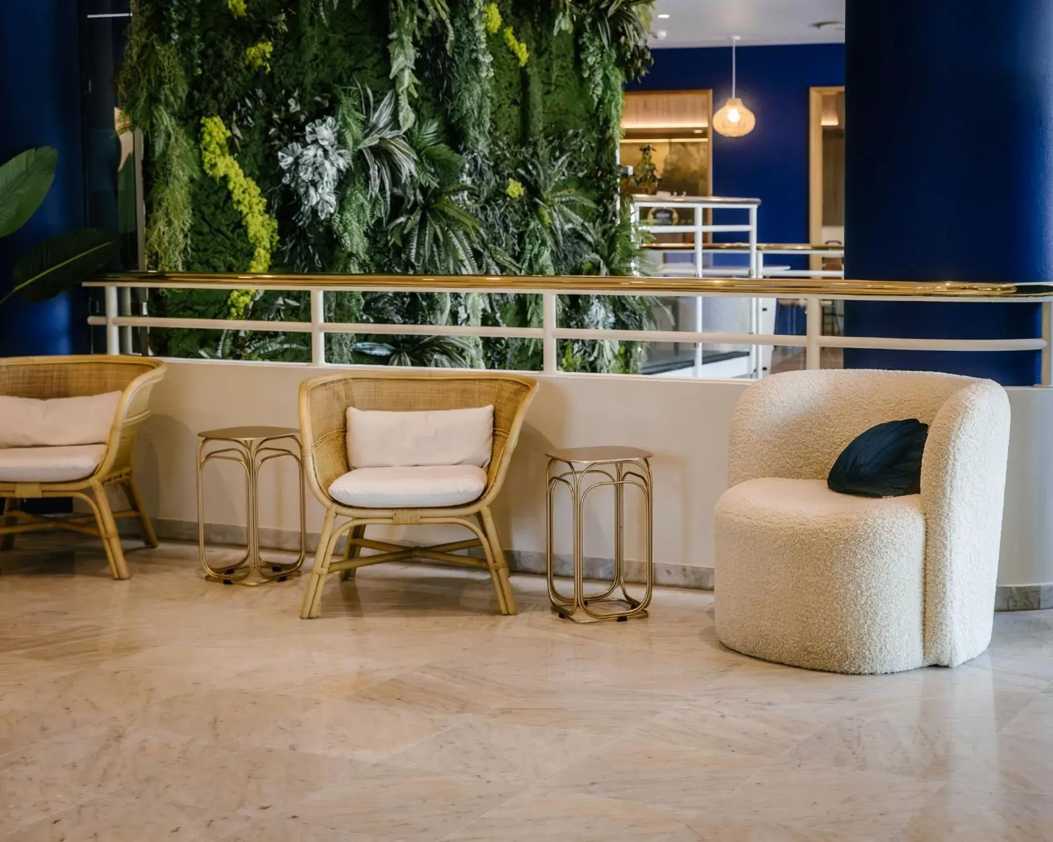 Lobby or reception in 7Hotel&Spa Lobby or reception in 7Hotel&Spa