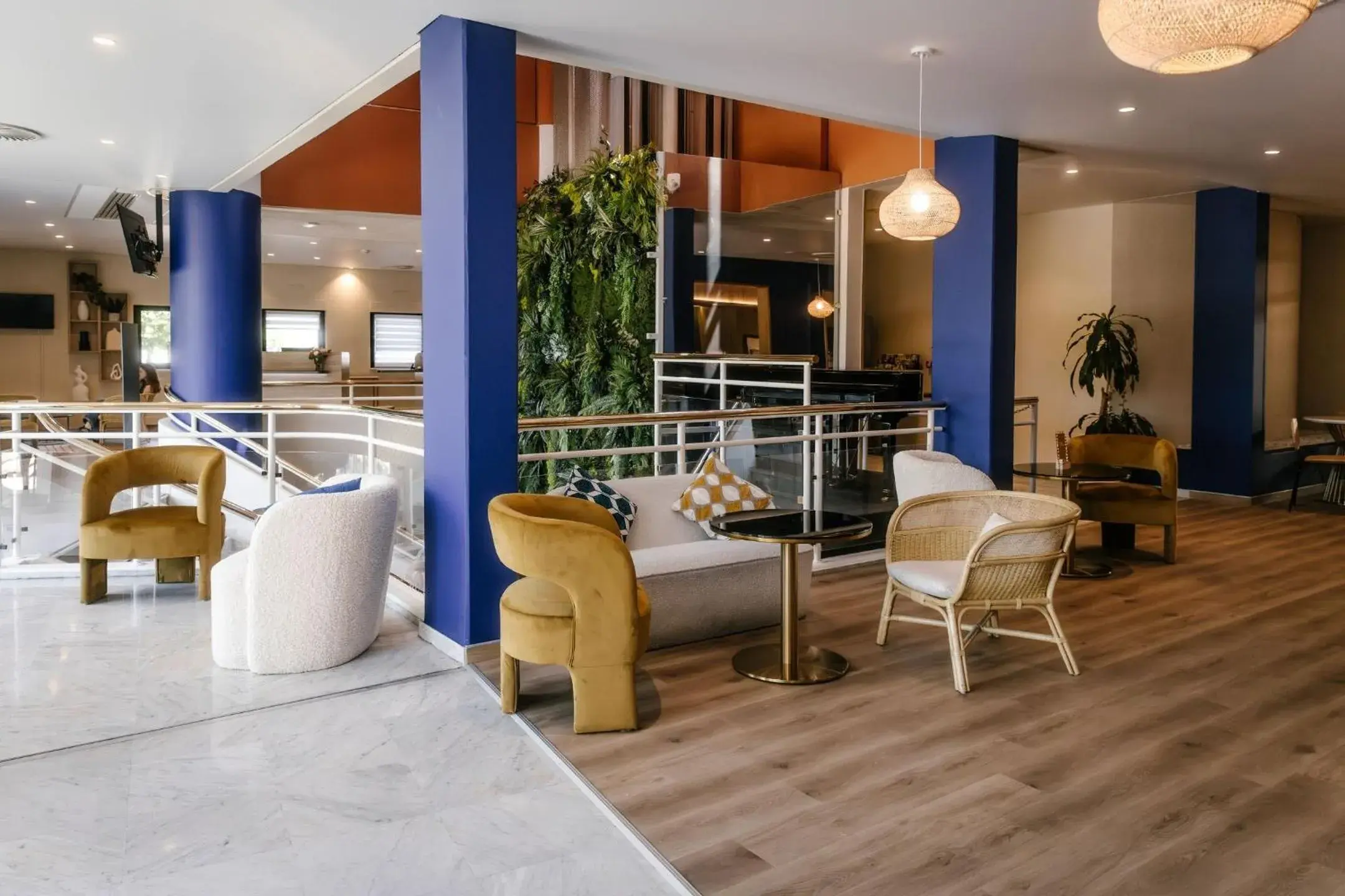 Lobby or reception in 7Hotel&Spa Lobby or reception in 7Hotel&Spa