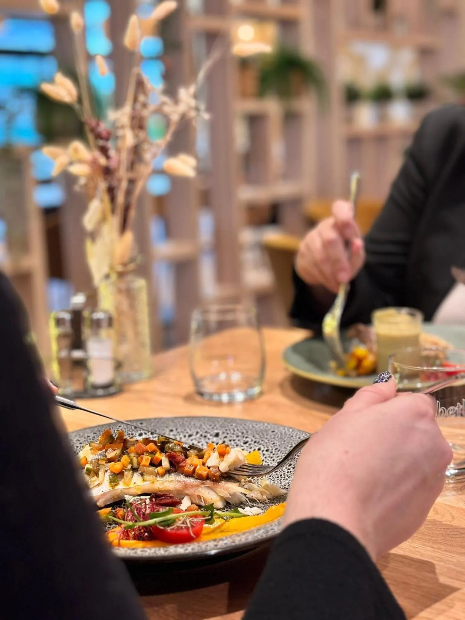 Restaurant/places to eat in 7Hotel&Spa