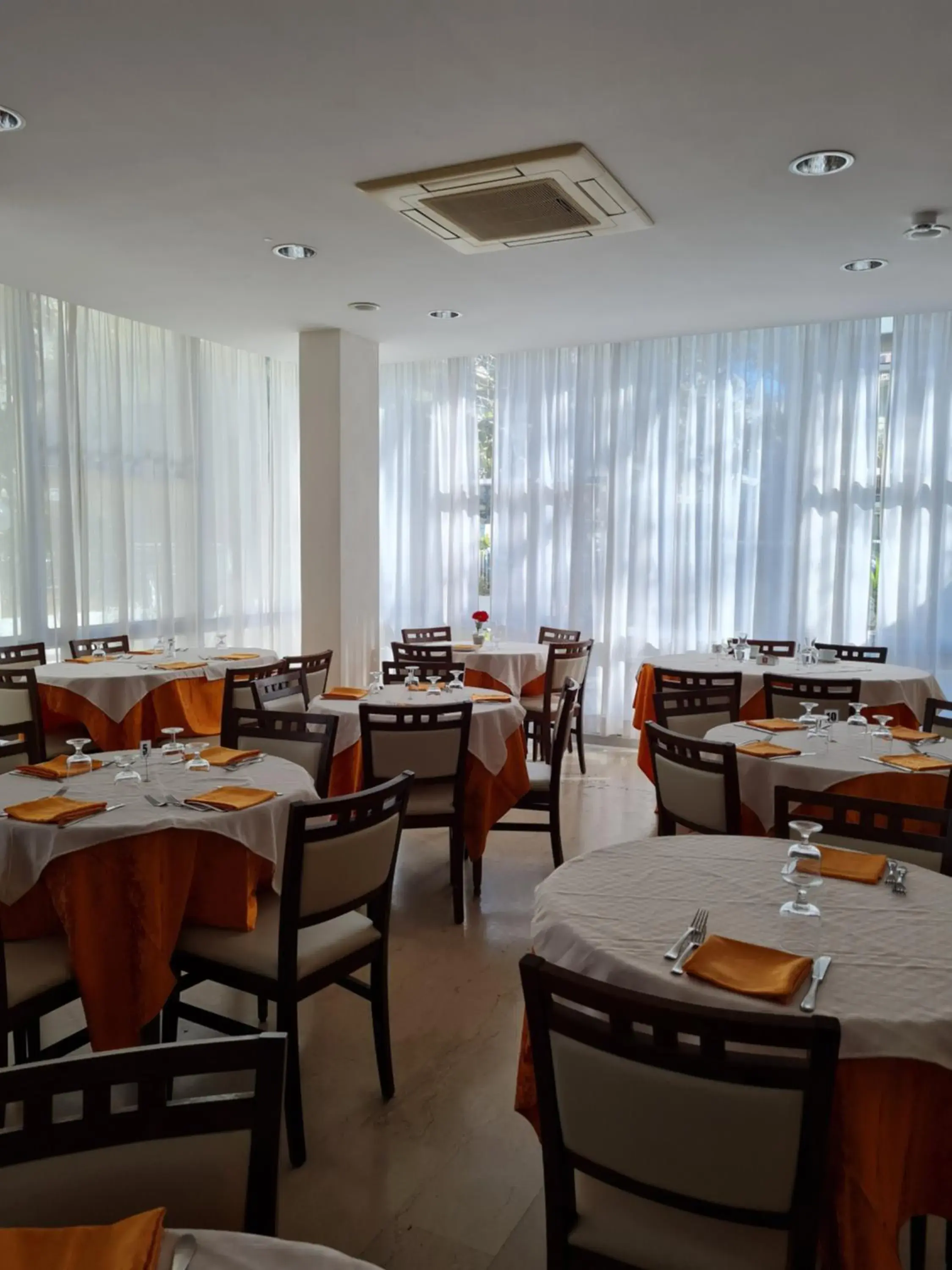 Double or Twin Room with Balcony in Hotel Marconi Miramare Double or Twin Room with Balcony in Hotel Marconi Miramare