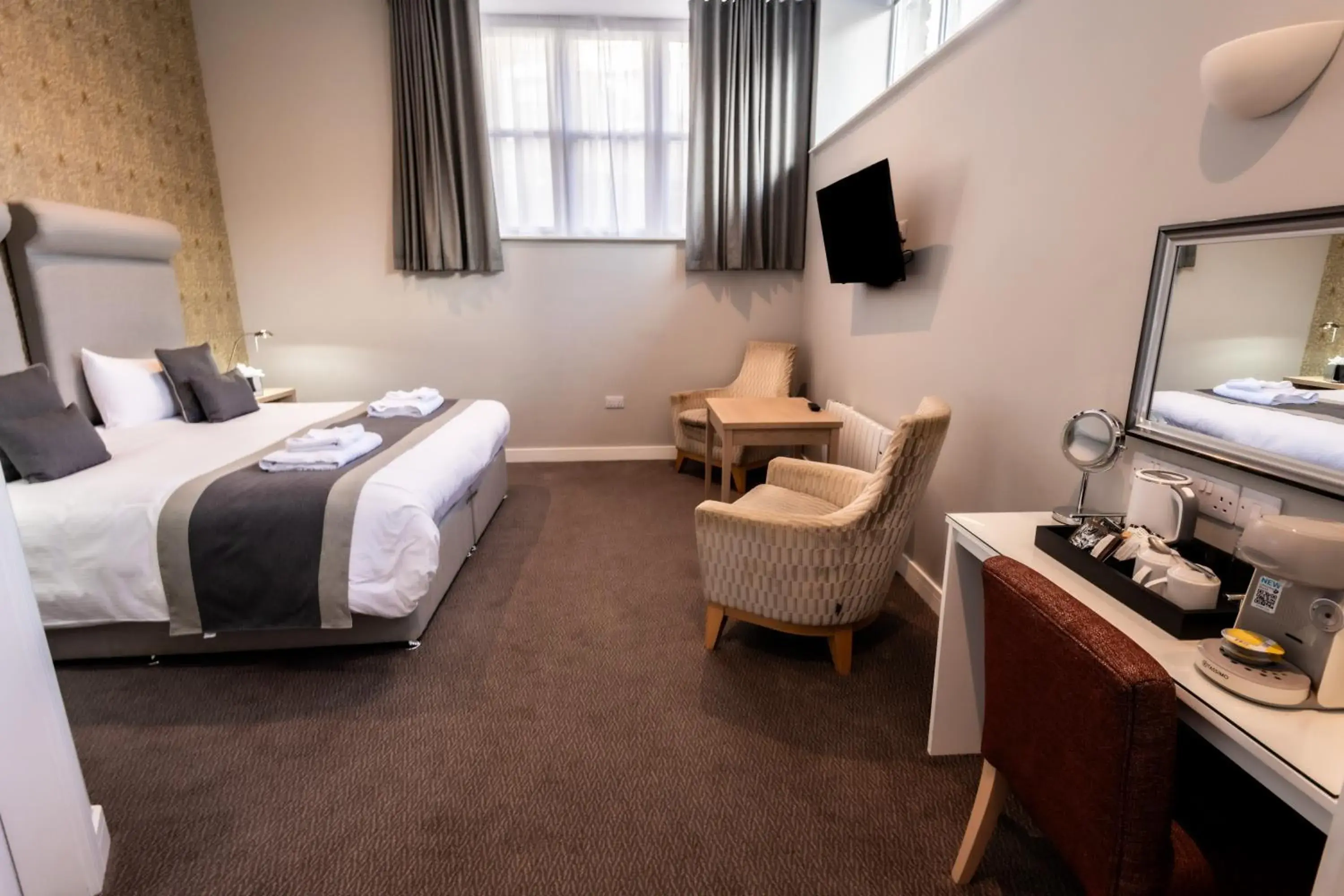 Bedroom, Bed in The Lamplighter Dining ~ Rooms Bedroom, Bed in The Lamplighter Dining ~ Rooms