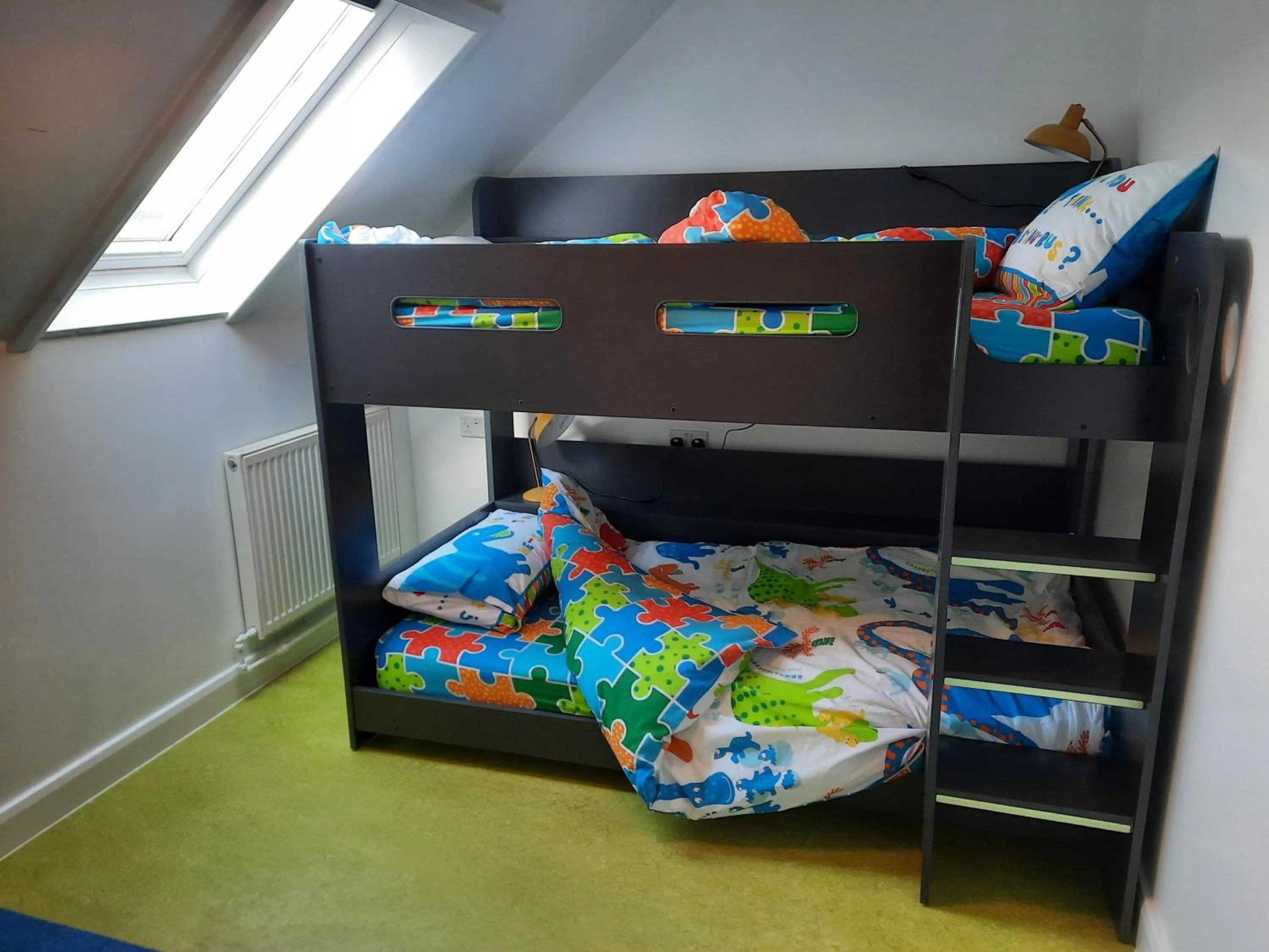 bunk bed, Bed in Cerdyn Villa