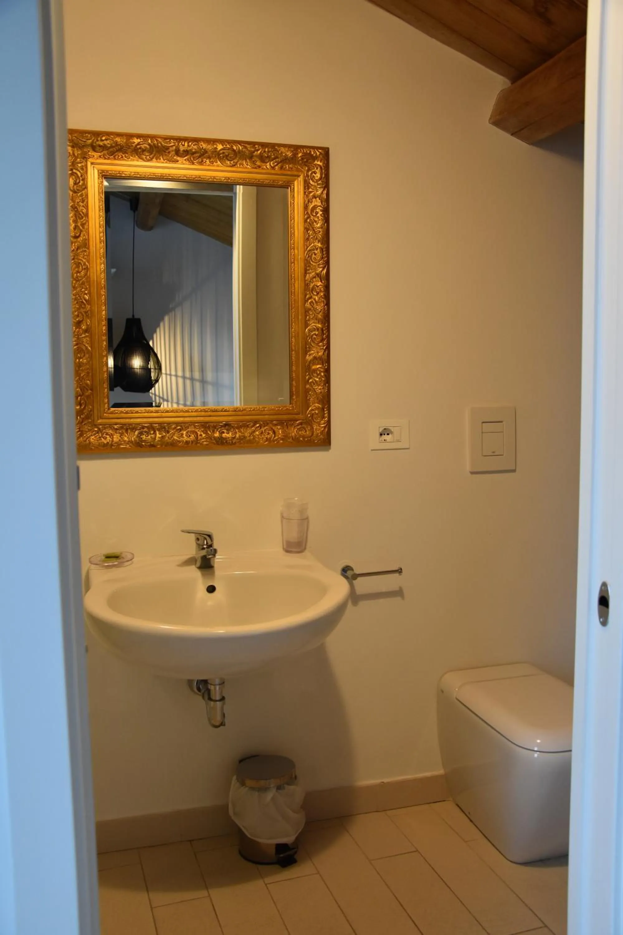 Bathroom in La Casa nel Borgo Antico