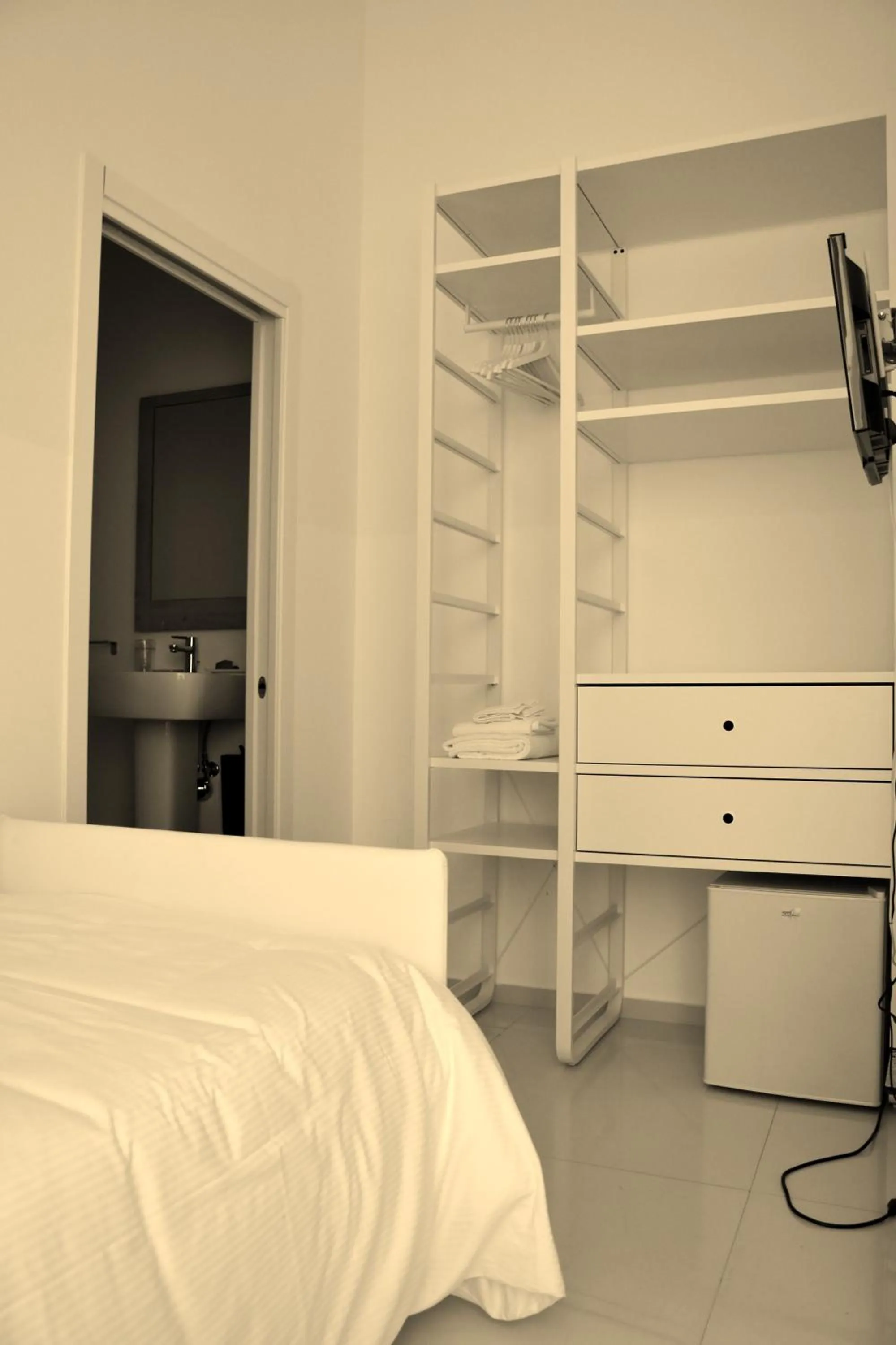 Photo of the whole room, Bed in La Casa nel Borgo Antico