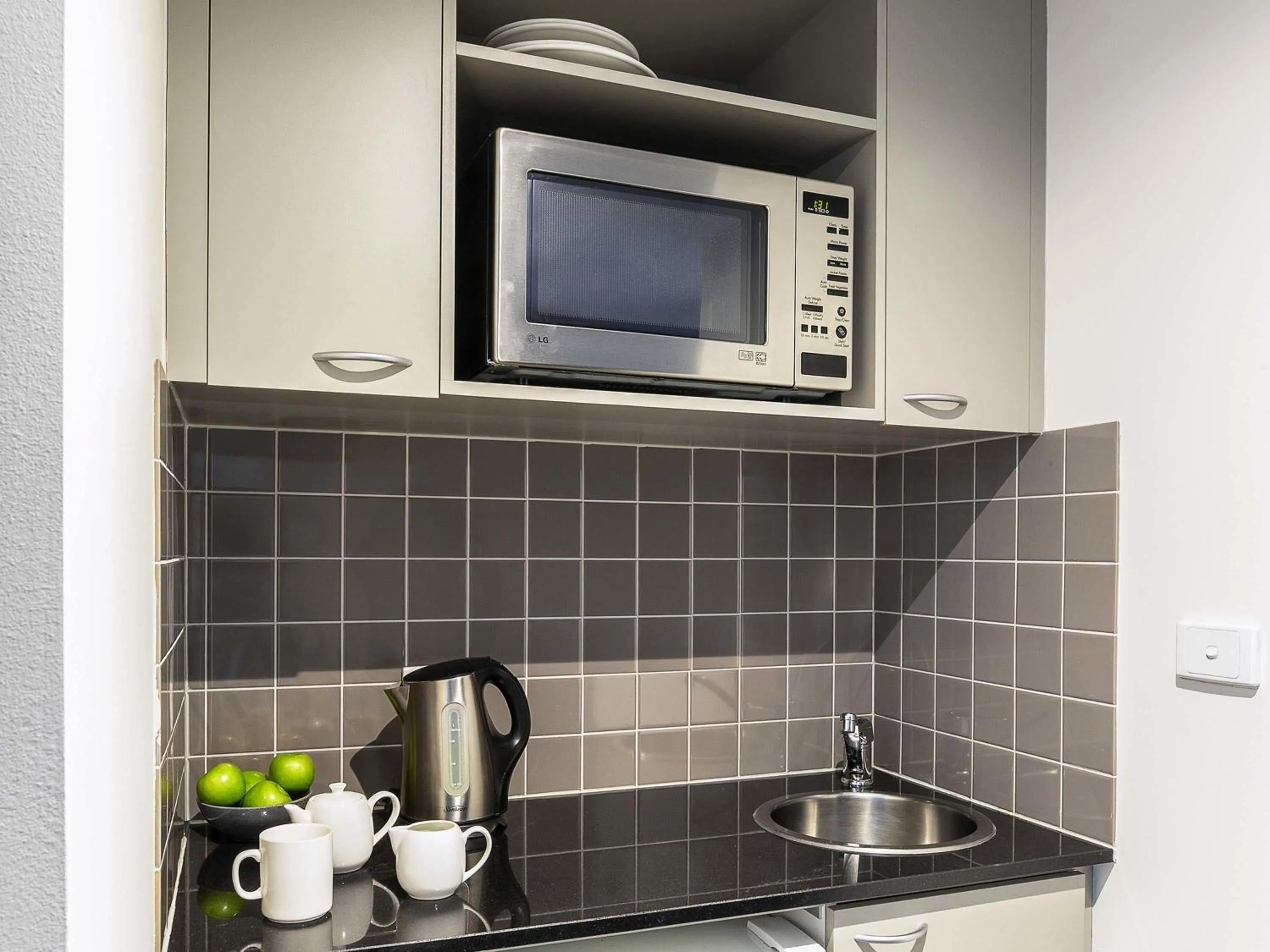 Bedroom in Mantra on Russell