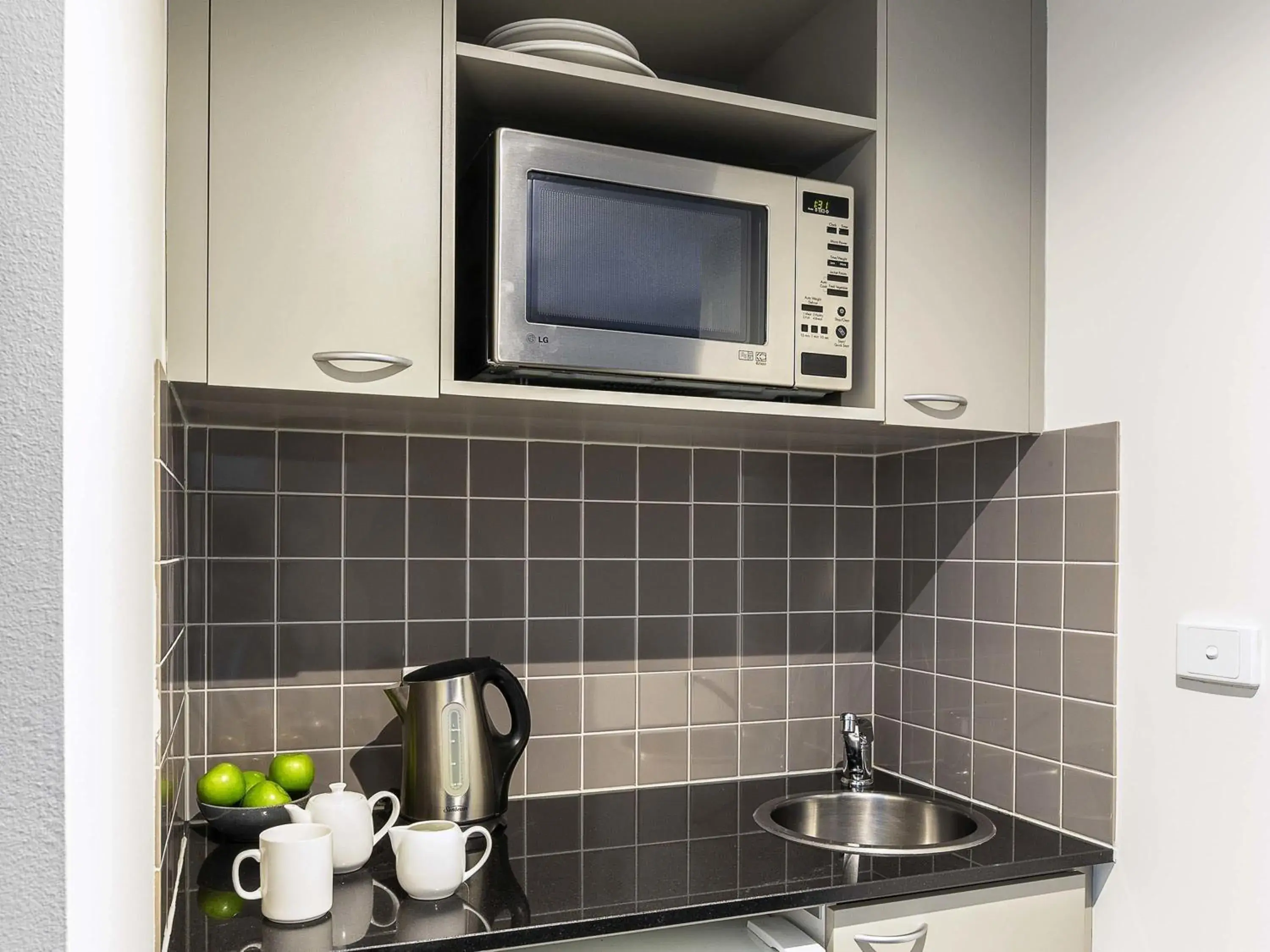 Bedroom in Mantra on Russell Bedroom in Mantra on Russell