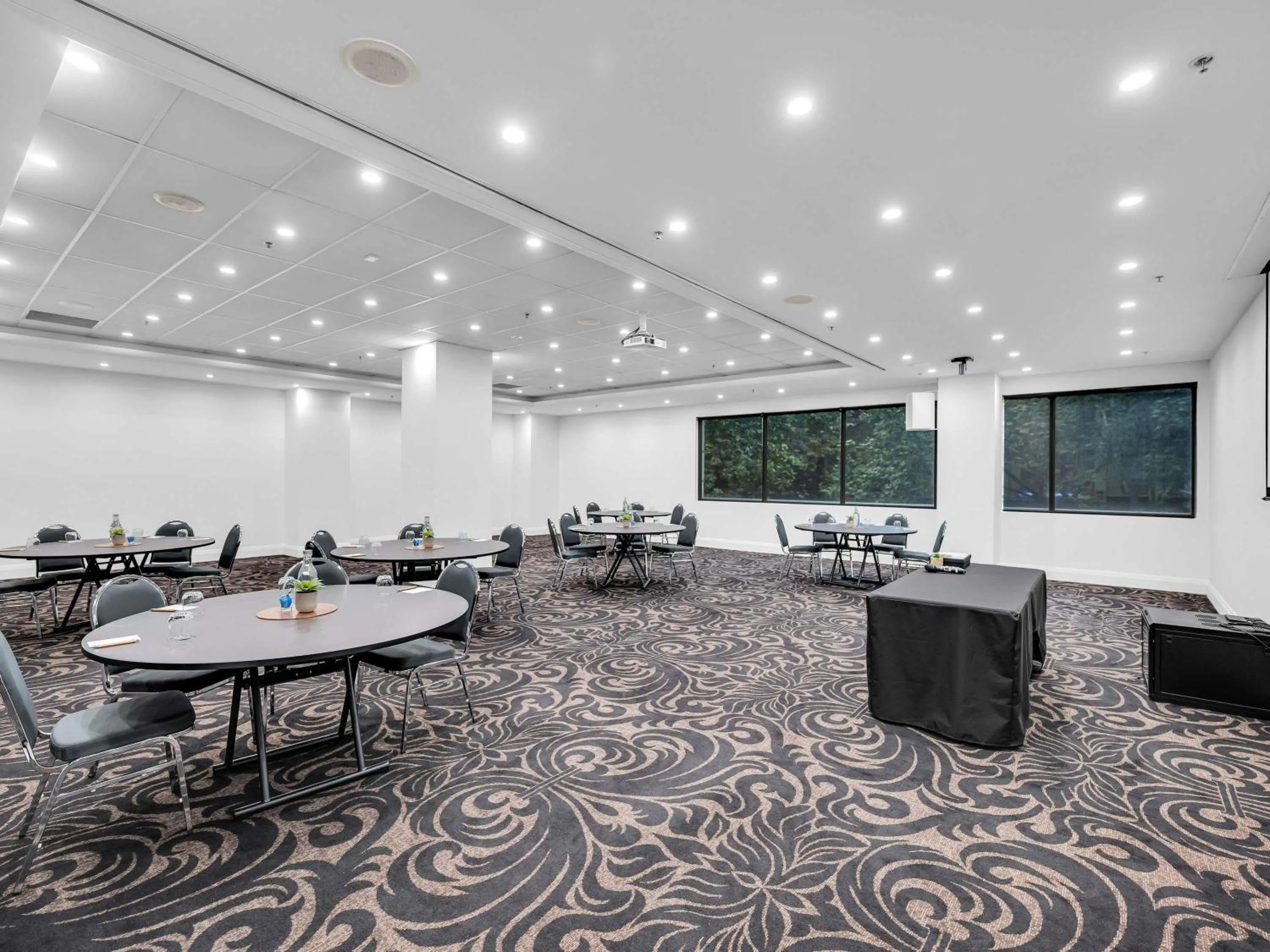 Meeting/conference room in Mantra on Russell