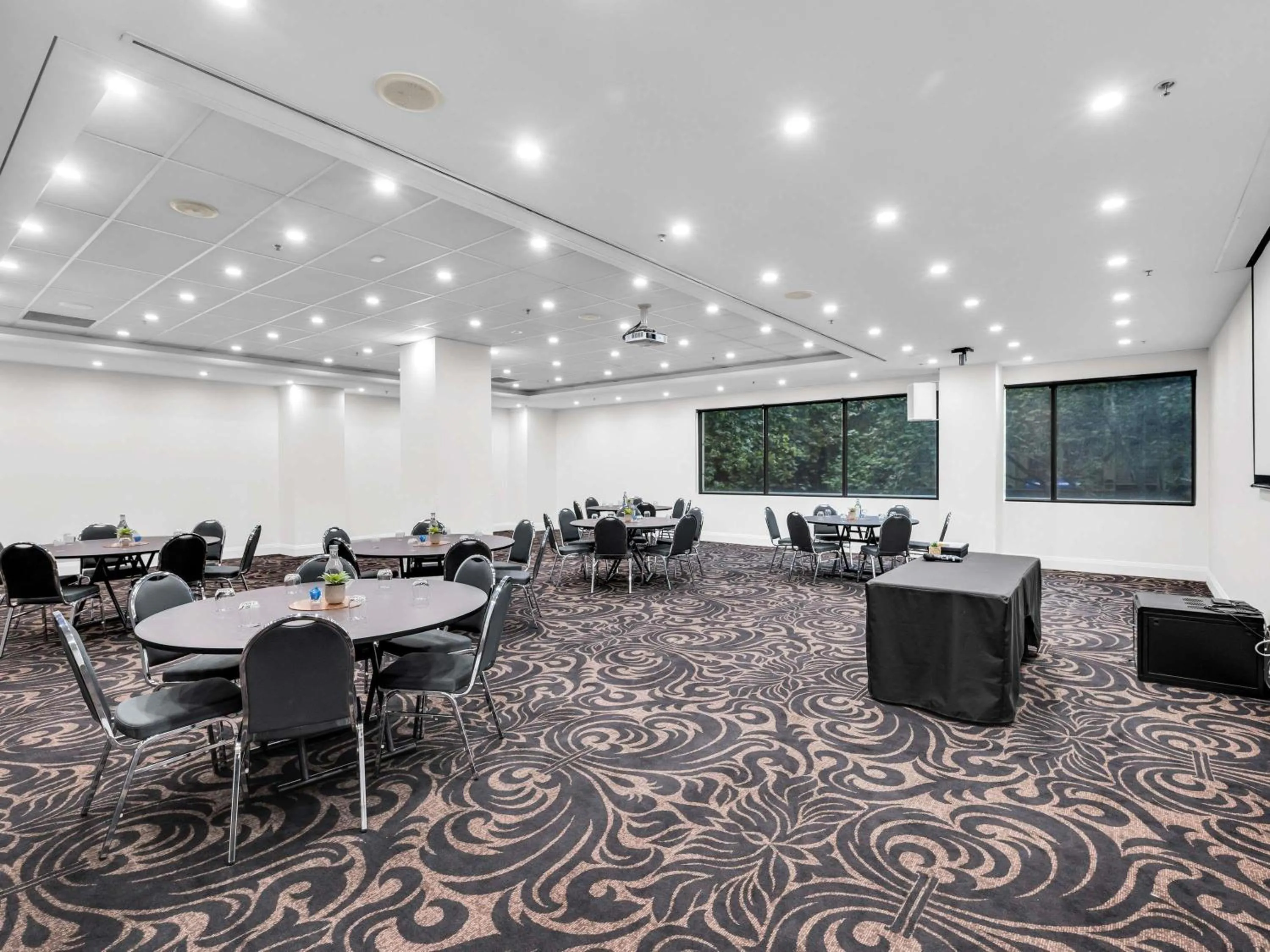 Meeting/conference room in Mantra on Russell