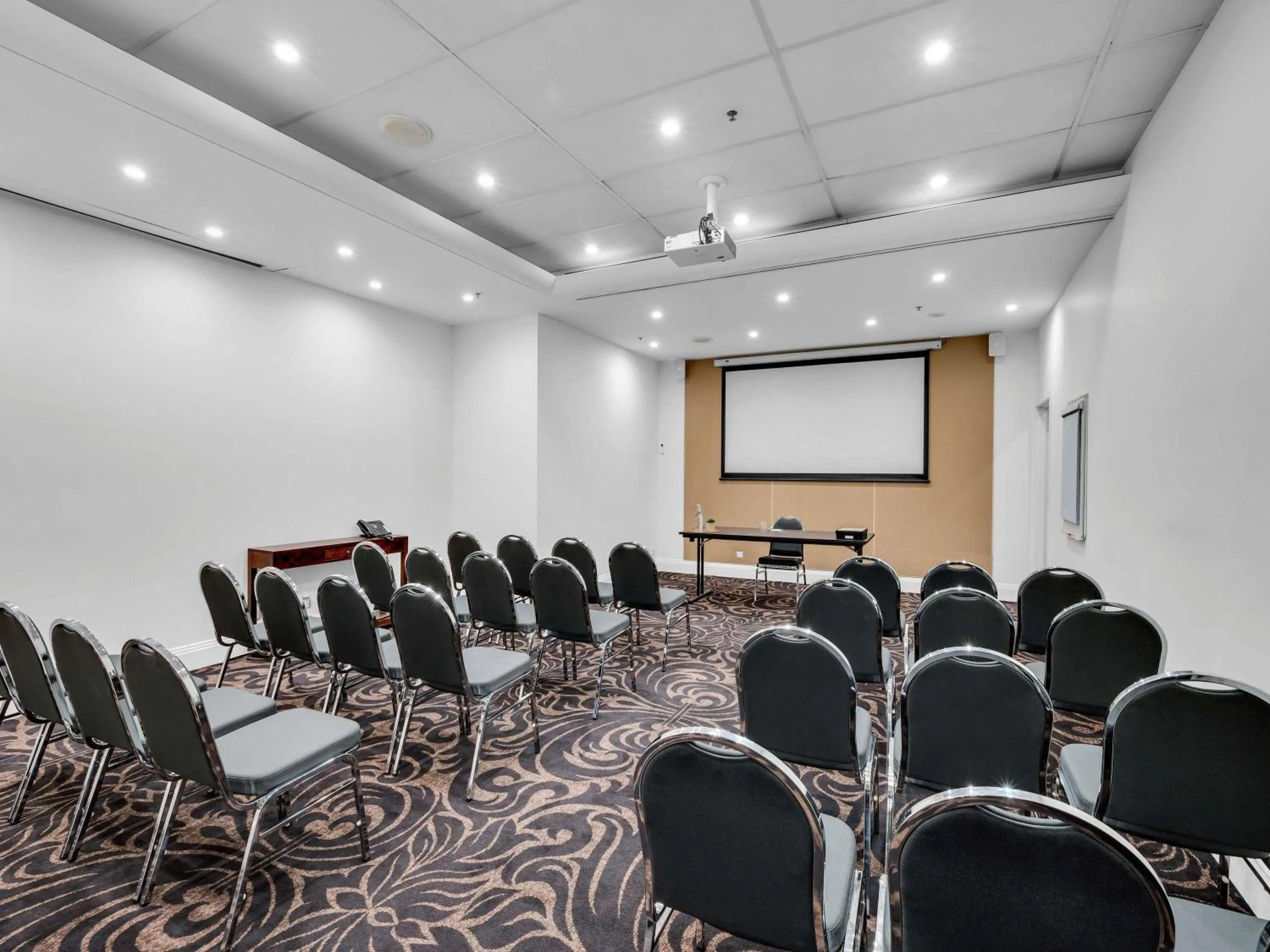 Meeting/conference room in Mantra on Russell