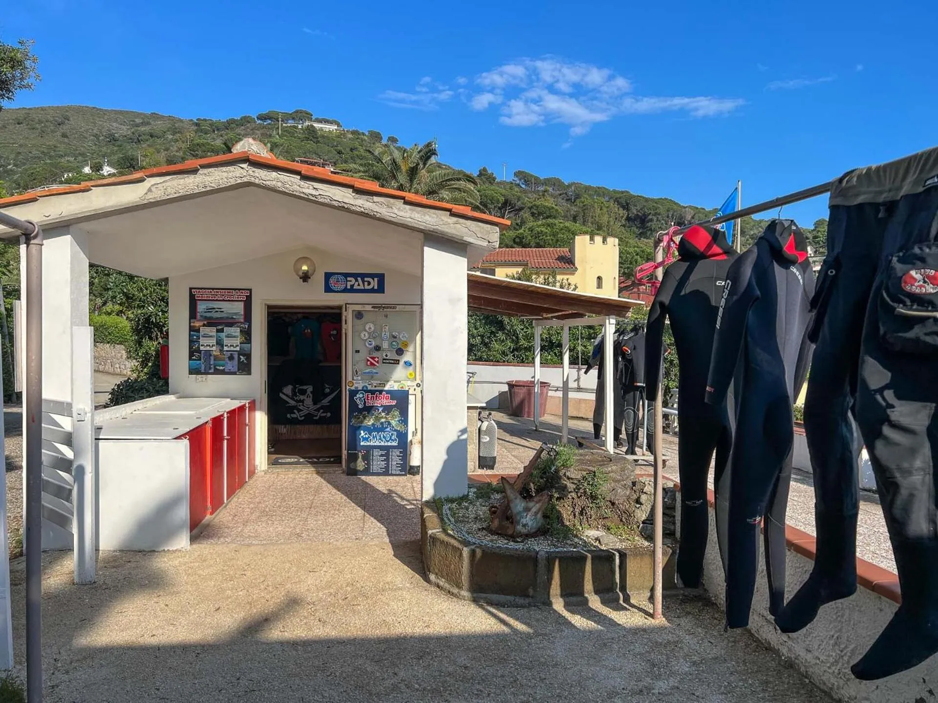 Nearby landmark in Mandel Residence by Mandel Club