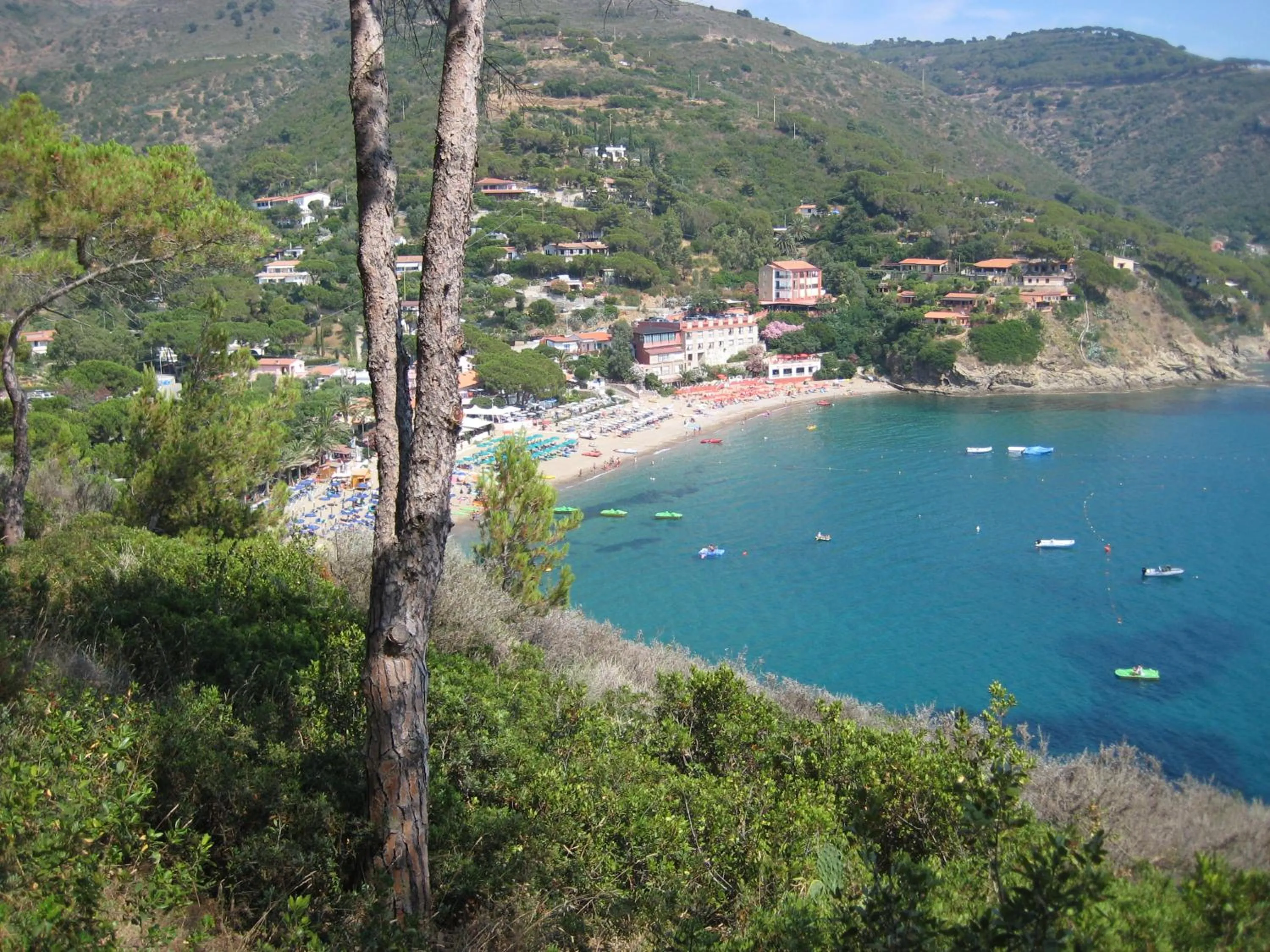 Beach in Mandel Residence by Mandel Club