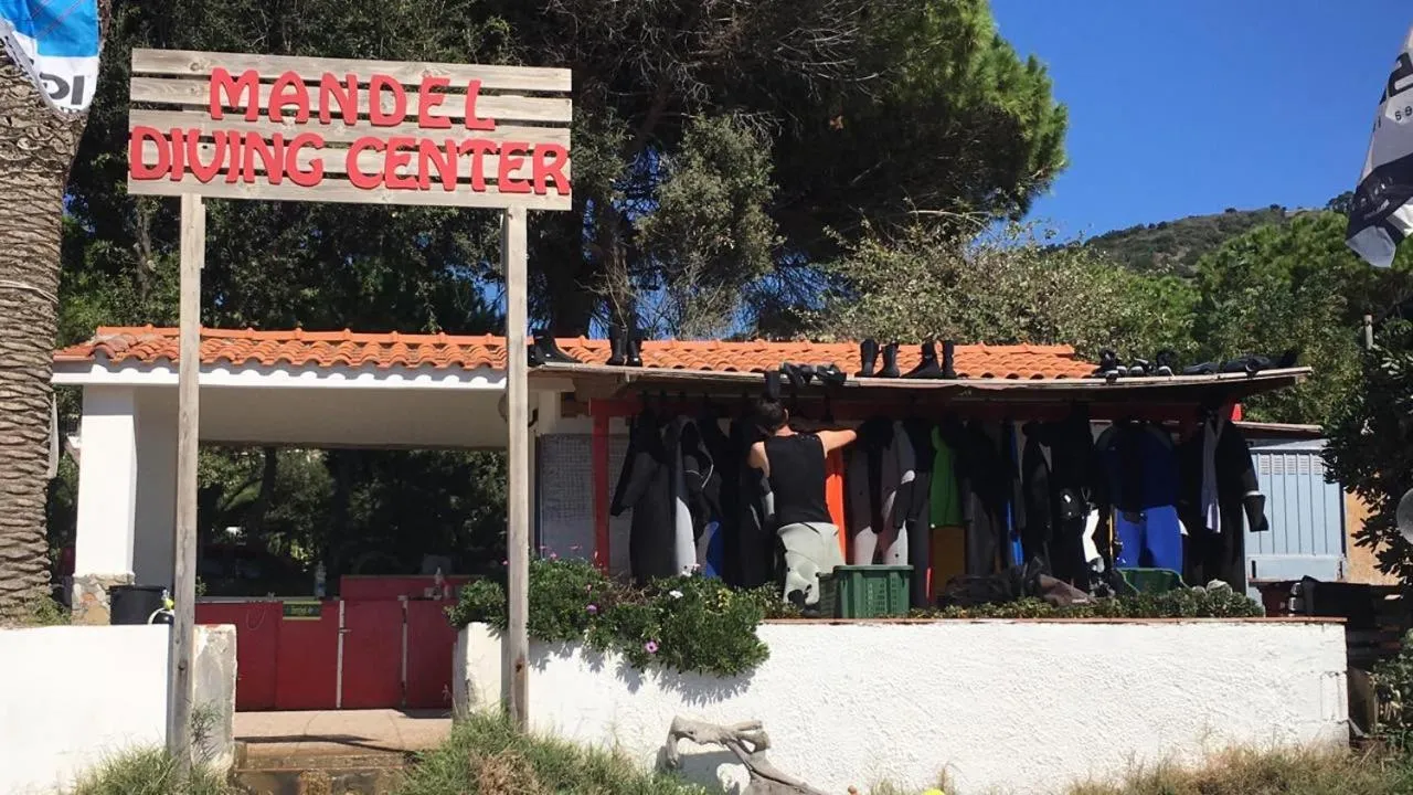 Nearby landmark in Mandel Residence by Mandel Club