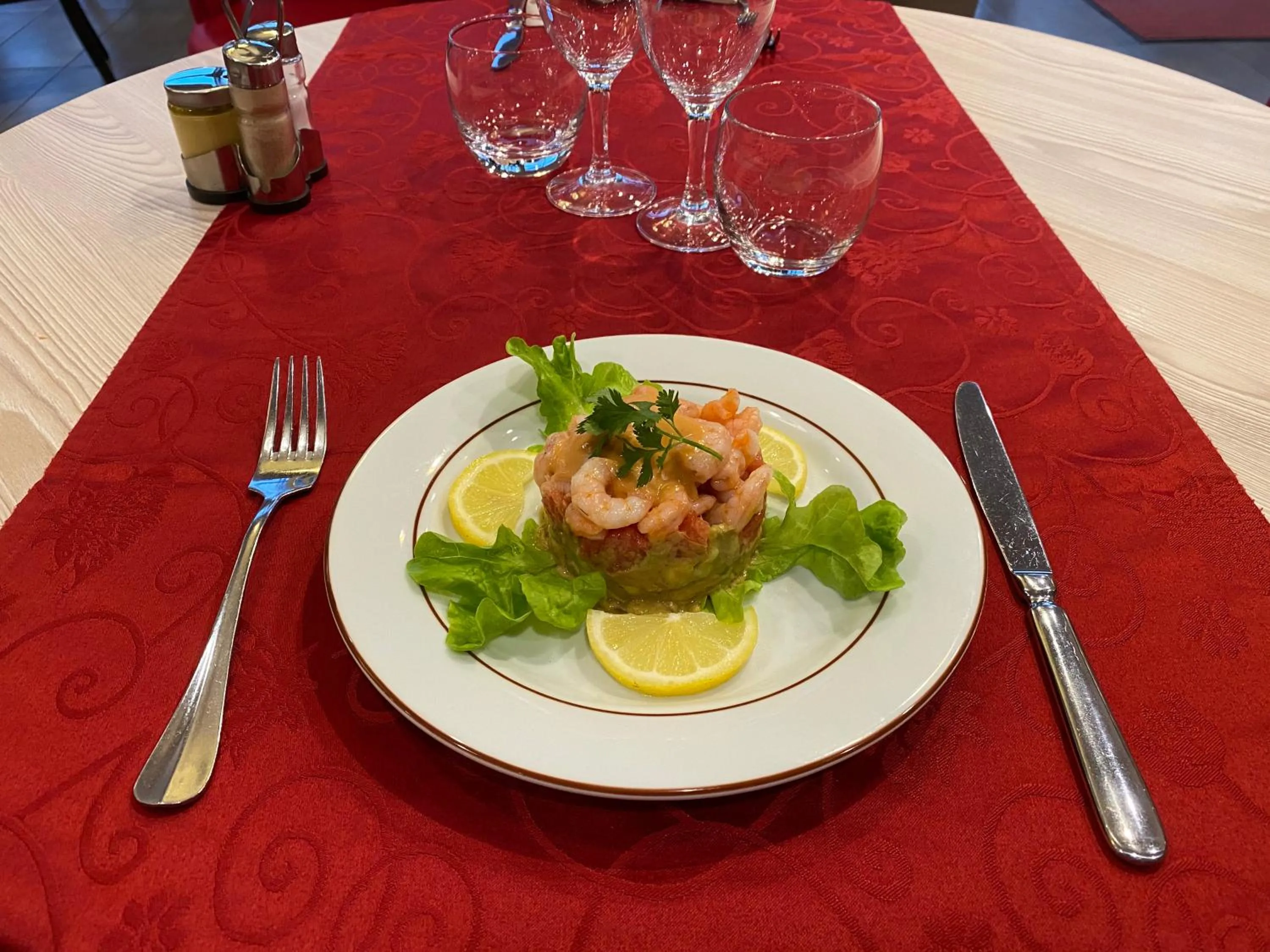 Food in Brit Hotel Brive La Gaillarde - Restaurant La Limousine