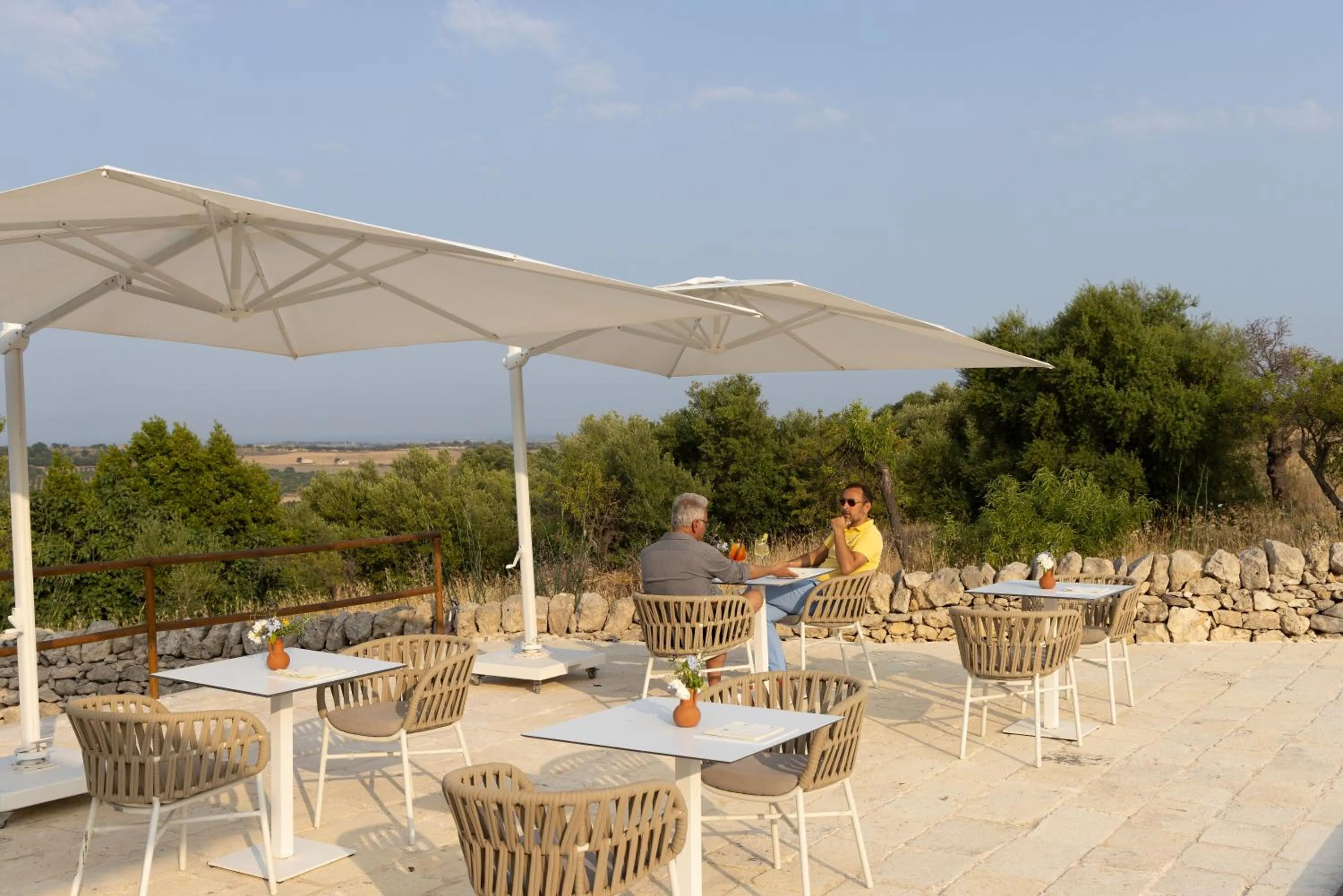 Restaurant/places to eat in Masseria del Carrubo
