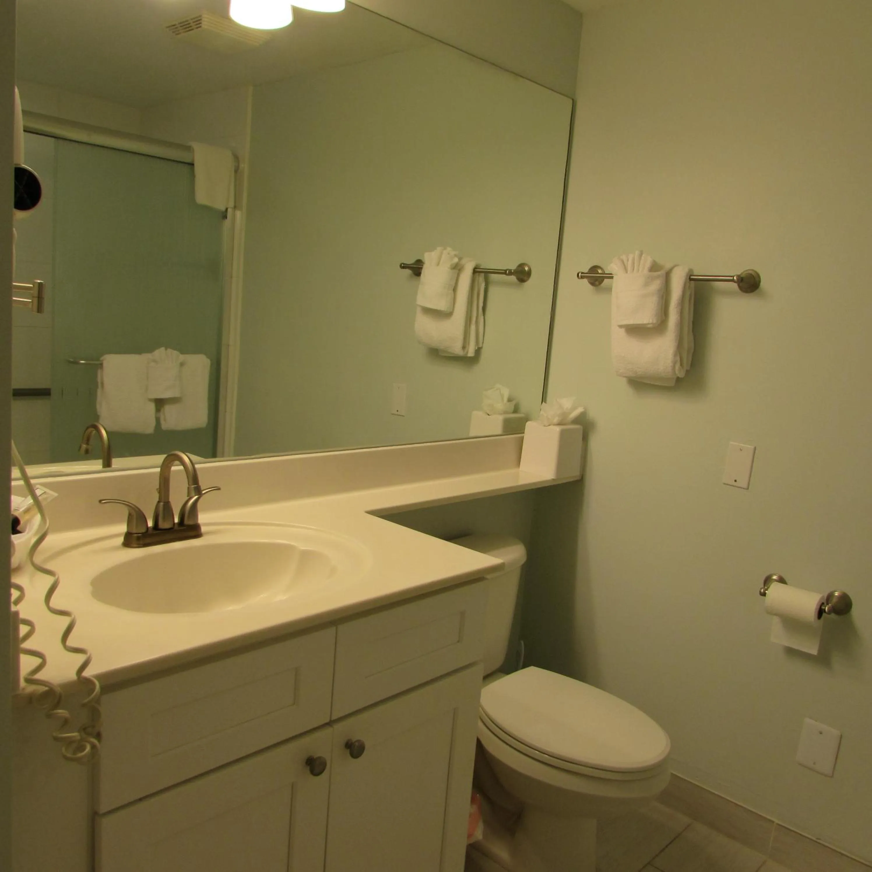 Bathroom in Edison Beach House