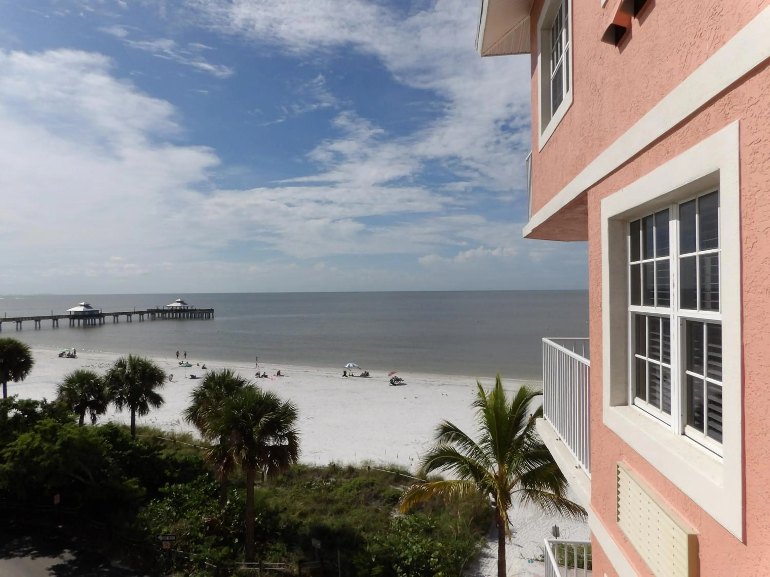 Sea view in Edison Beach House