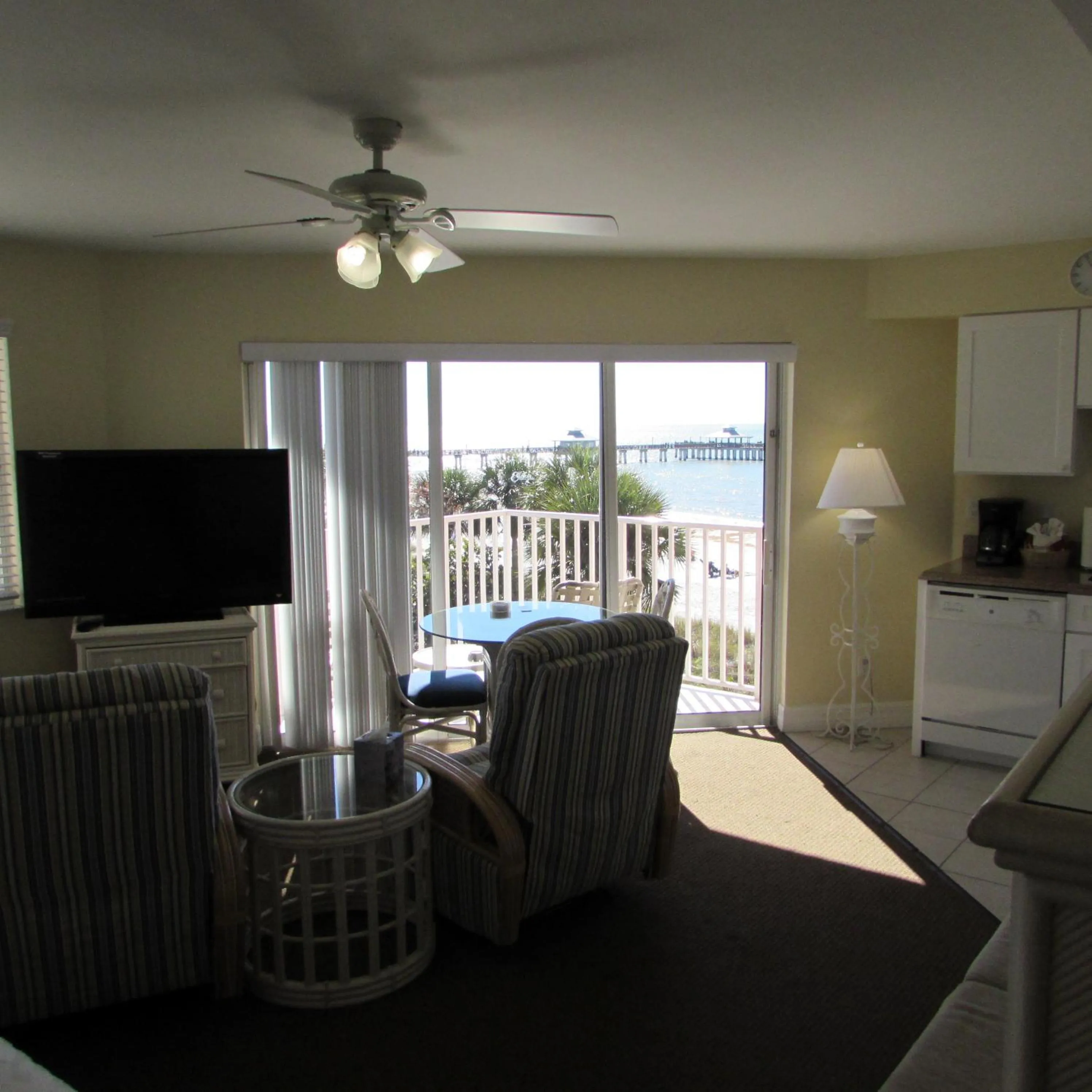 Sea view in Edison Beach House