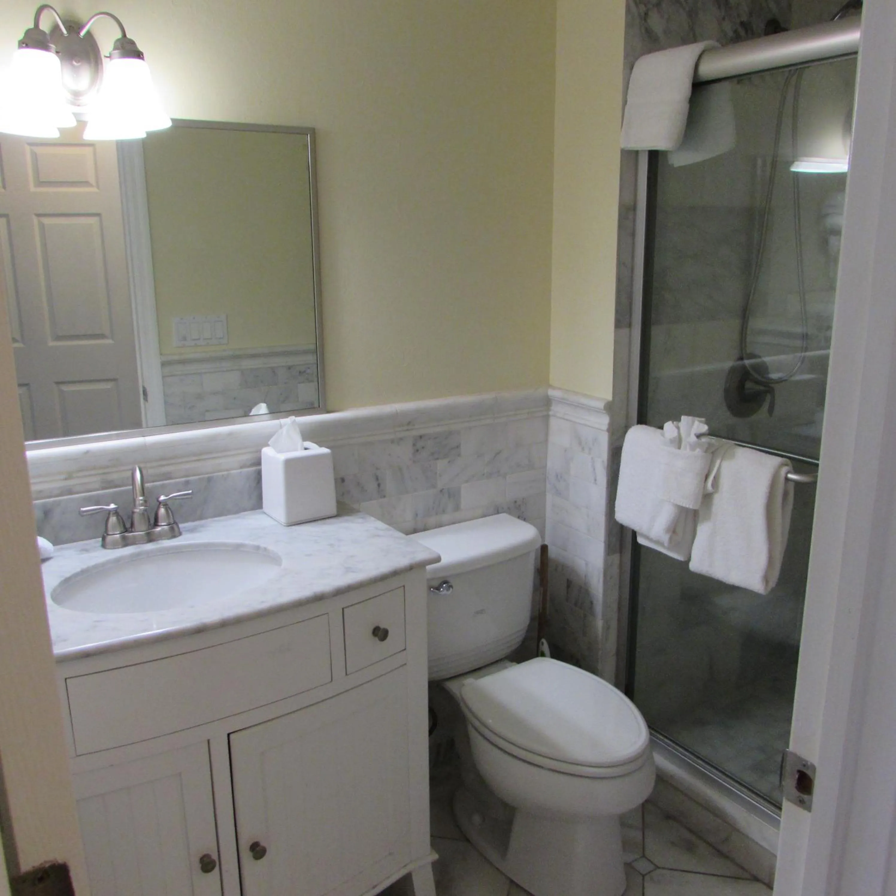 Bathroom in Edison Beach House