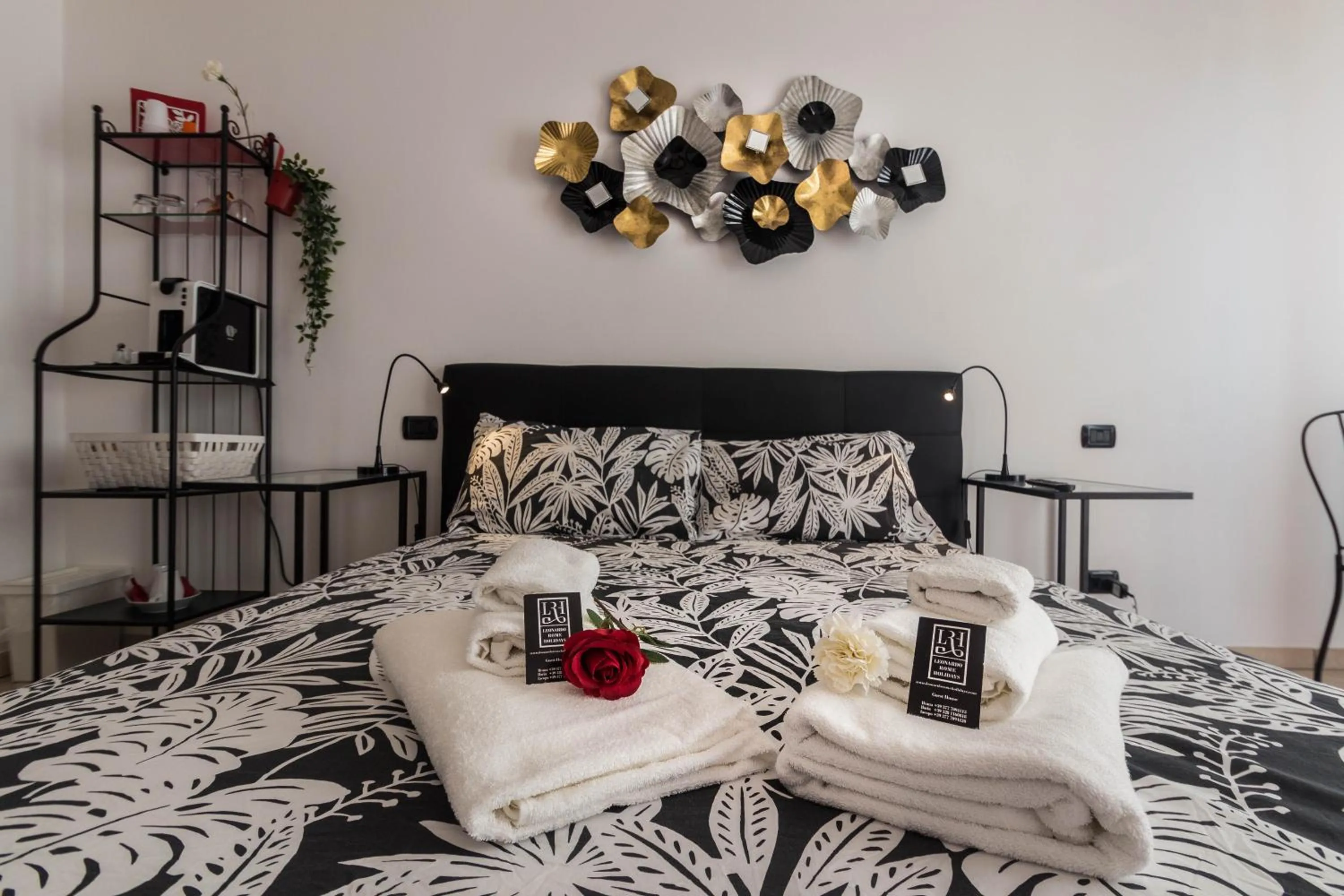 Bed in Leonardo Rome Holidays