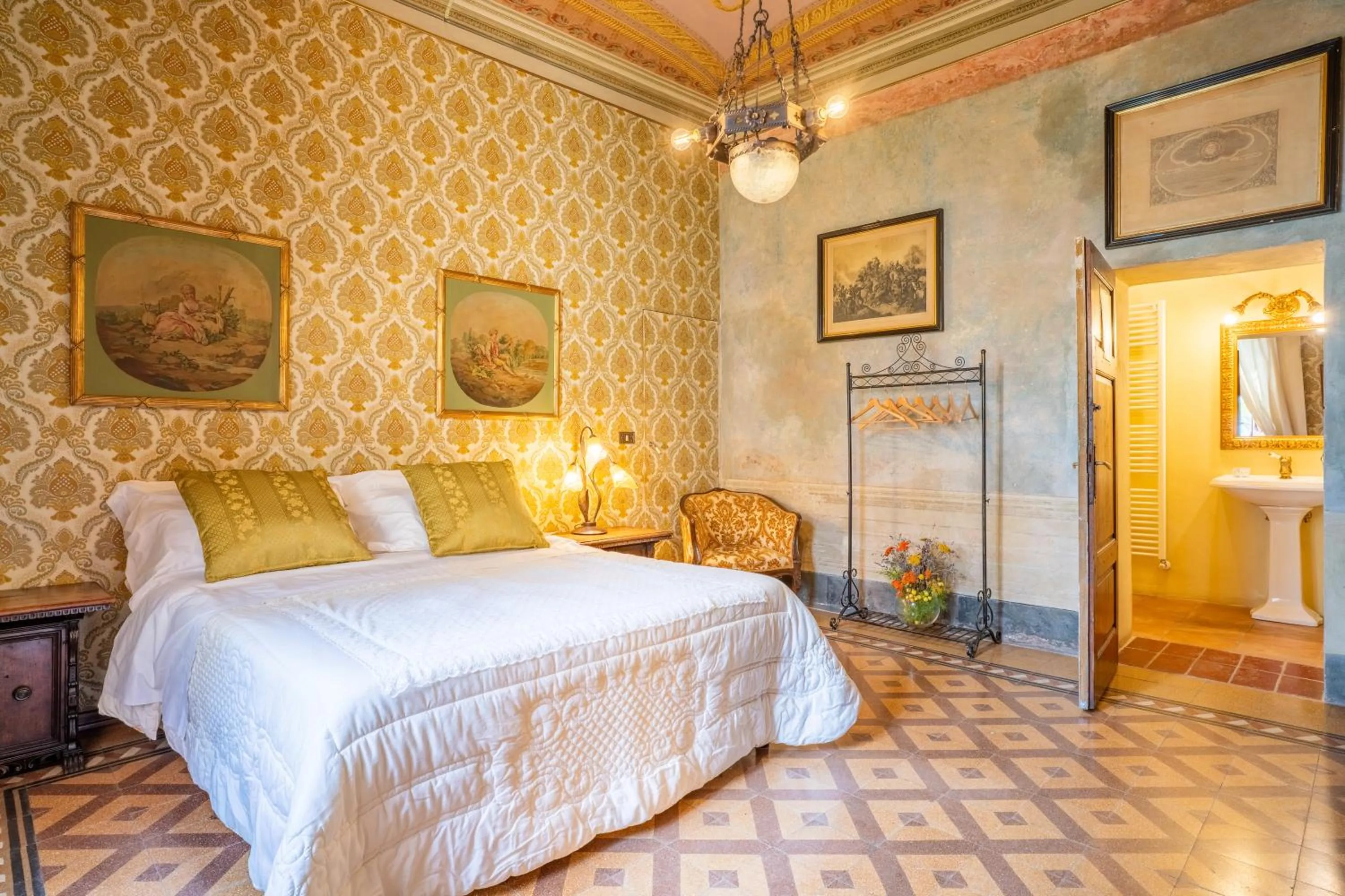 Double Room with Mountain View in Palazzo Tombesi Trecci