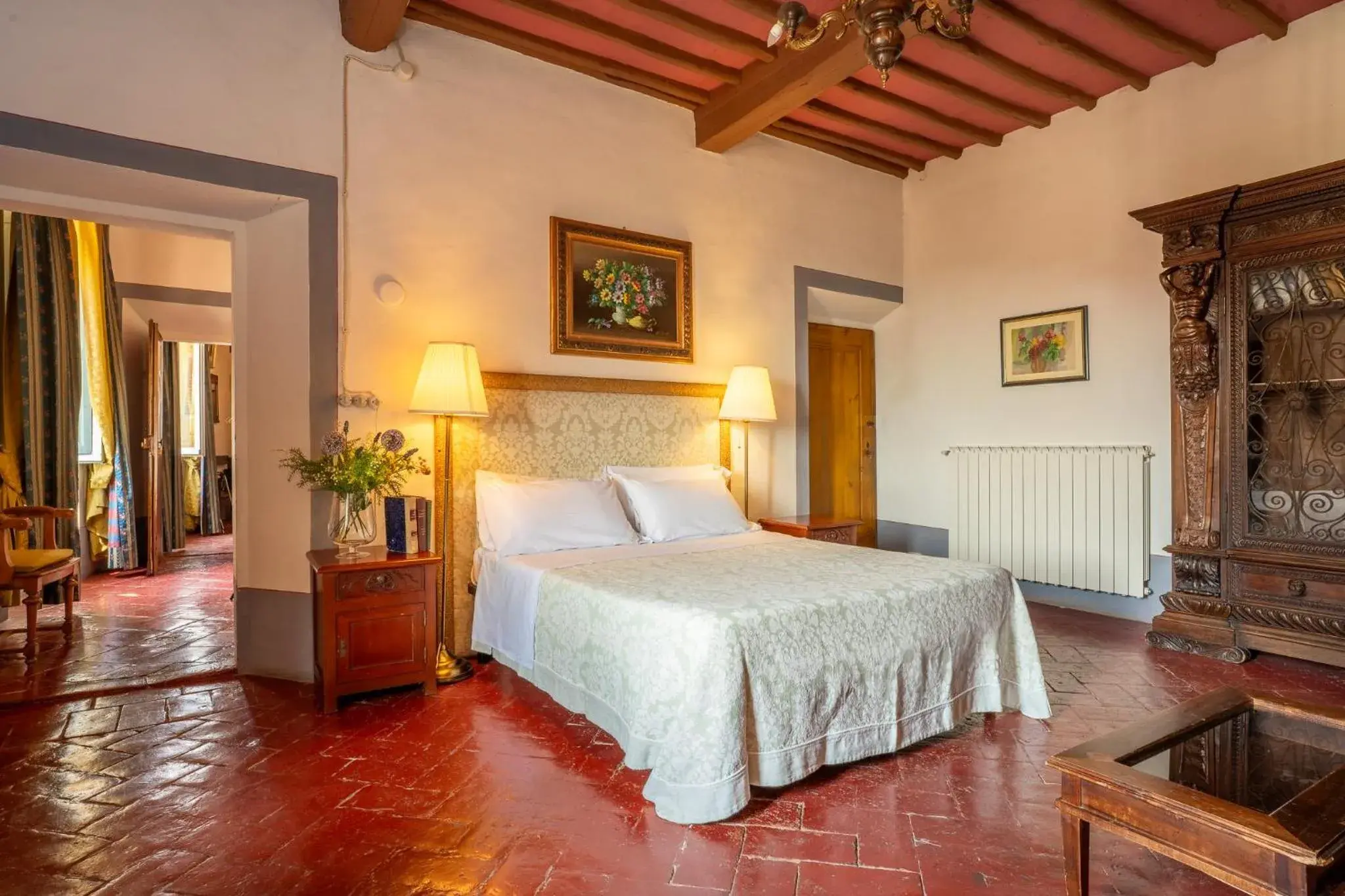 Family Suite in Palazzo Tombesi Trecci Family Suite in Palazzo Tombesi Trecci
