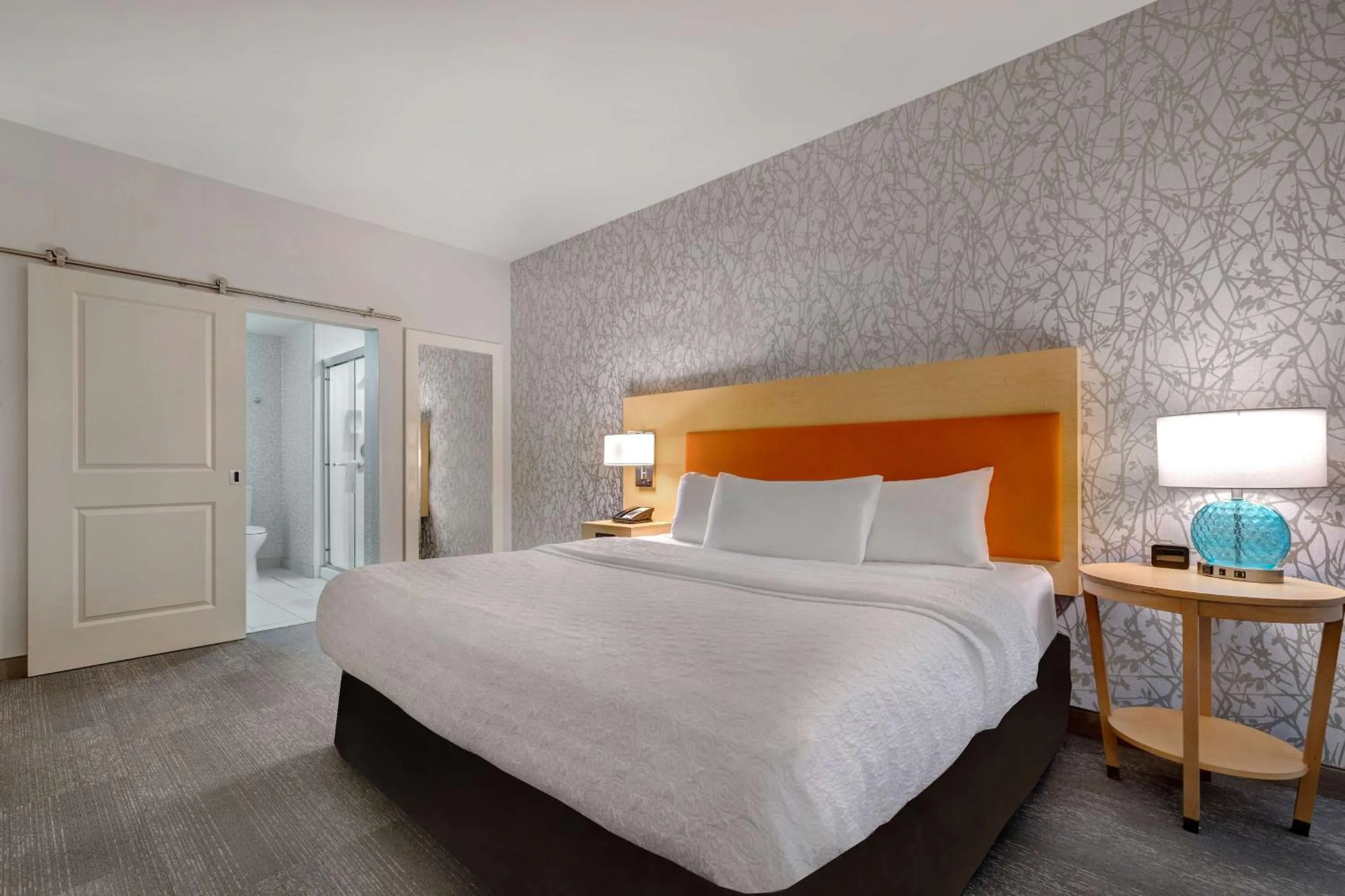 Bed in Home2 Suites by Hilton Stillwater