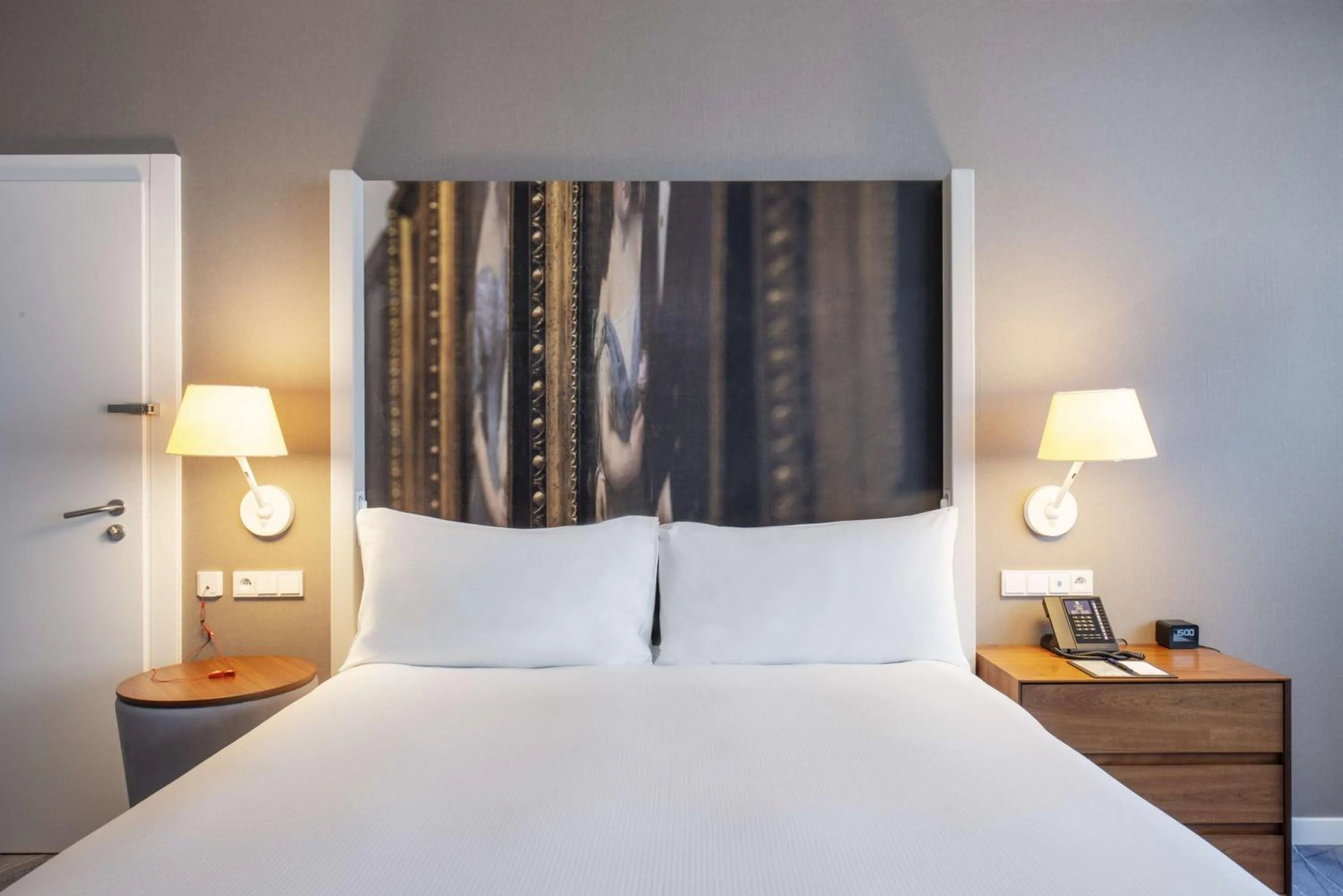 Bed in DoubleTree by Hilton Wroclaw