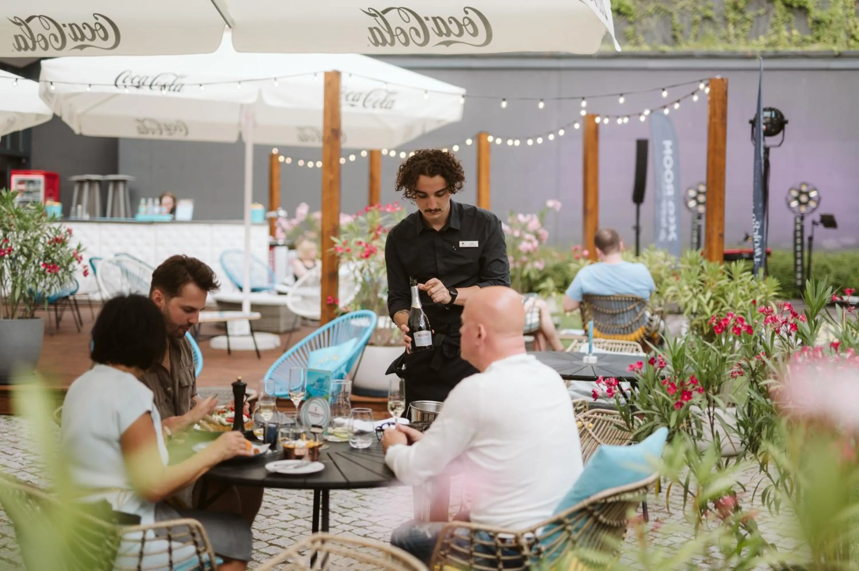 Patio in DoubleTree by Hilton Wroclaw