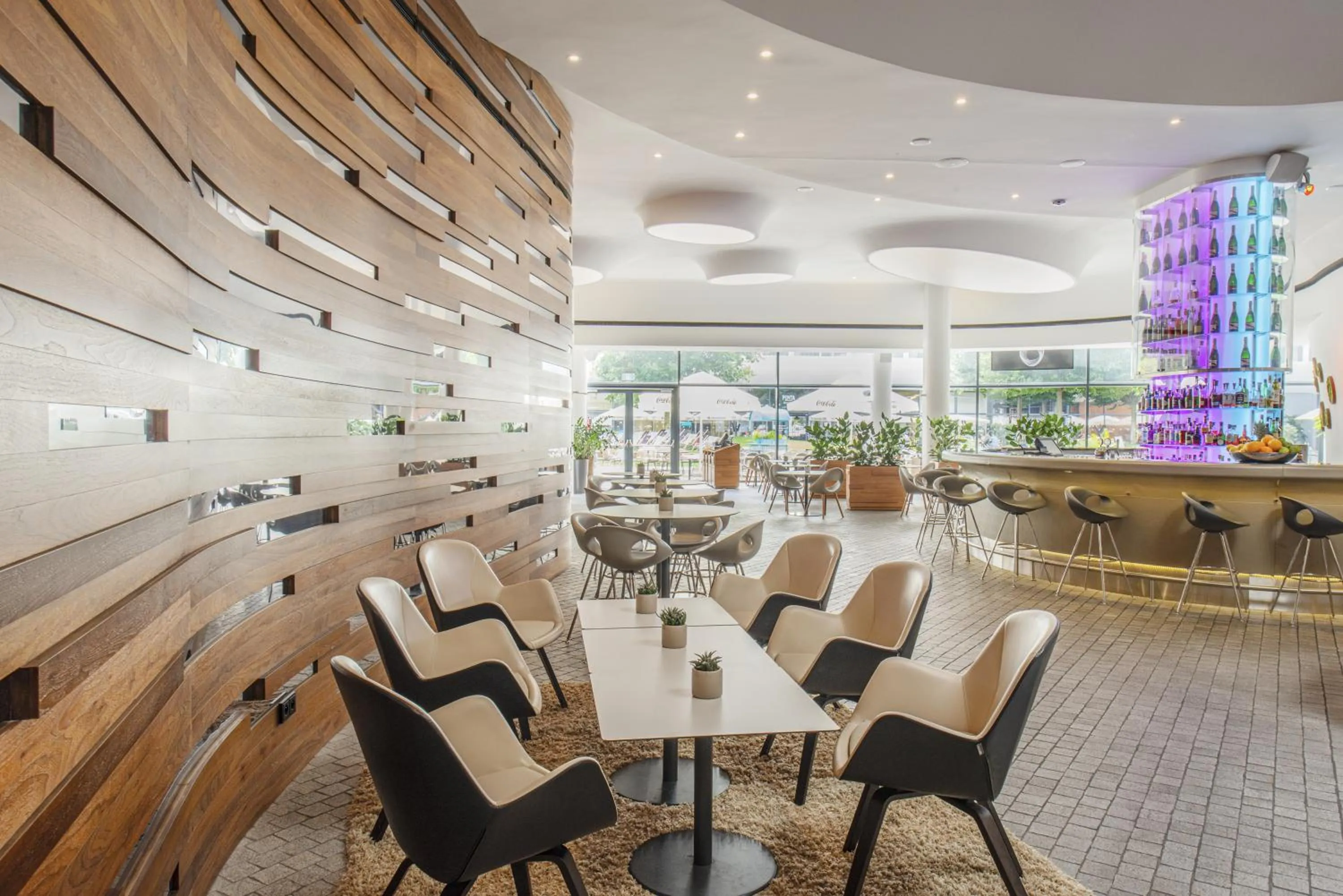 Restaurant/places to eat in DoubleTree by Hilton Wroclaw