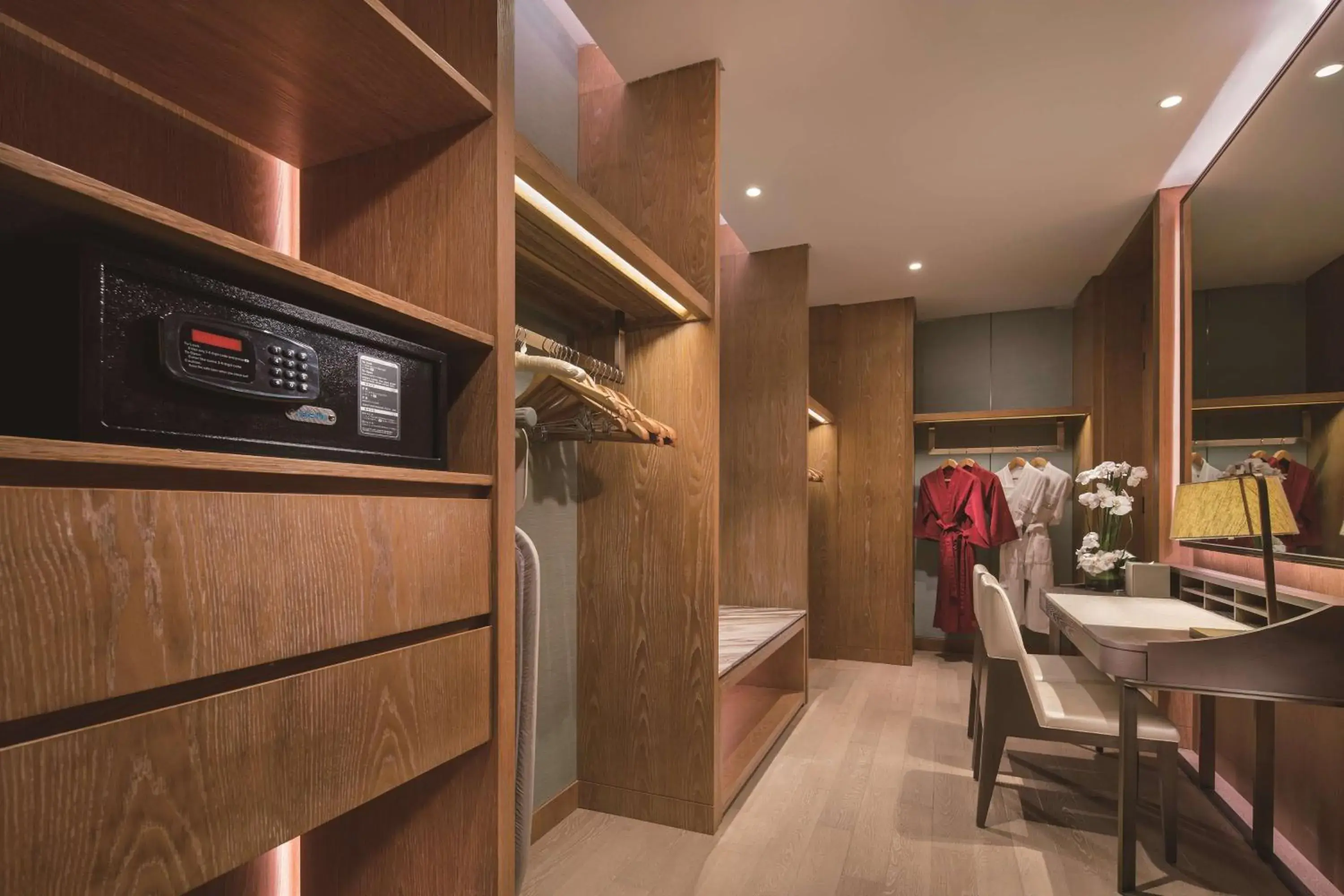 Bedroom in Conrad Xiamen Bedroom in Conrad Xiamen