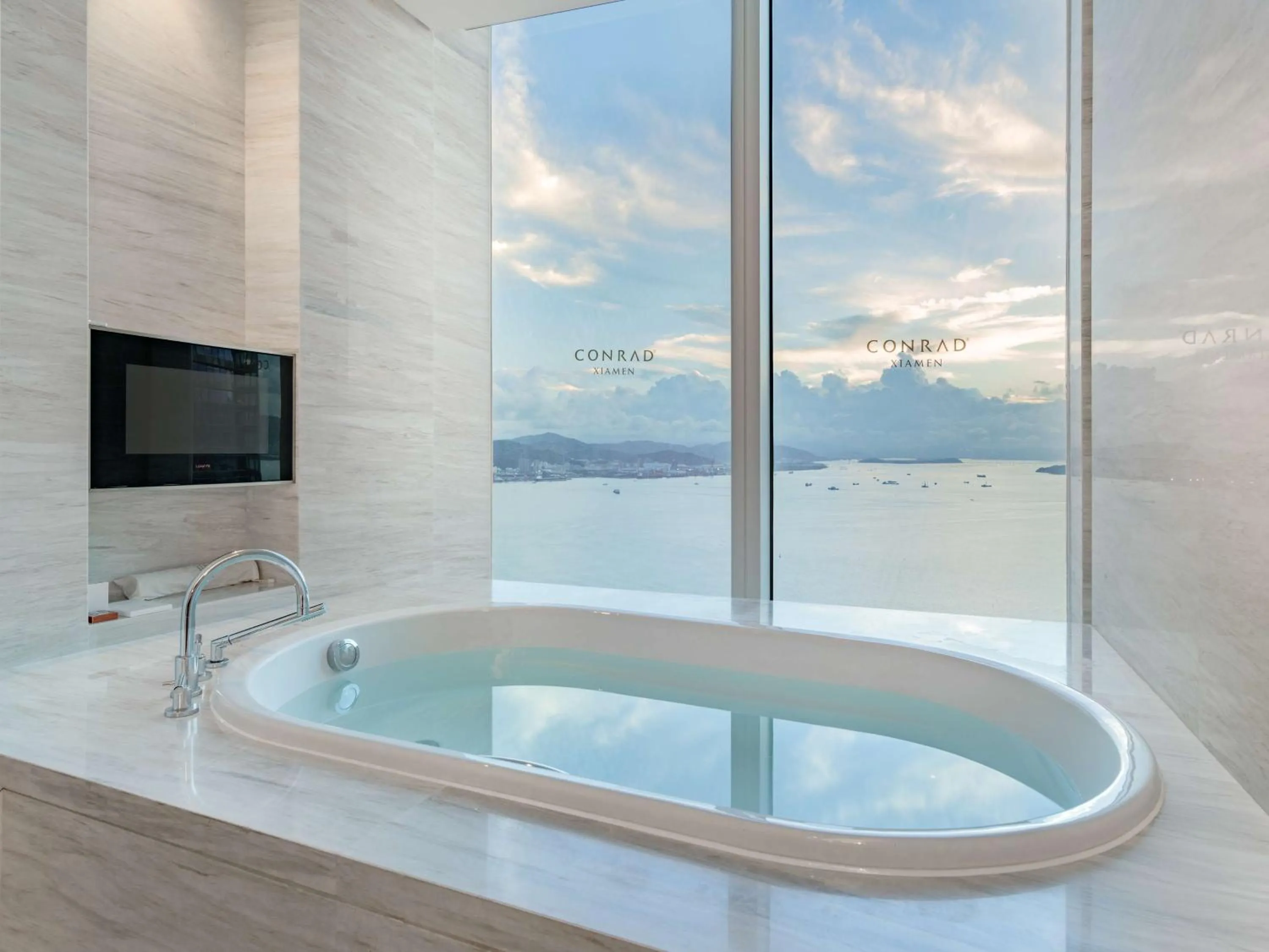 Bathroom in Conrad Xiamen