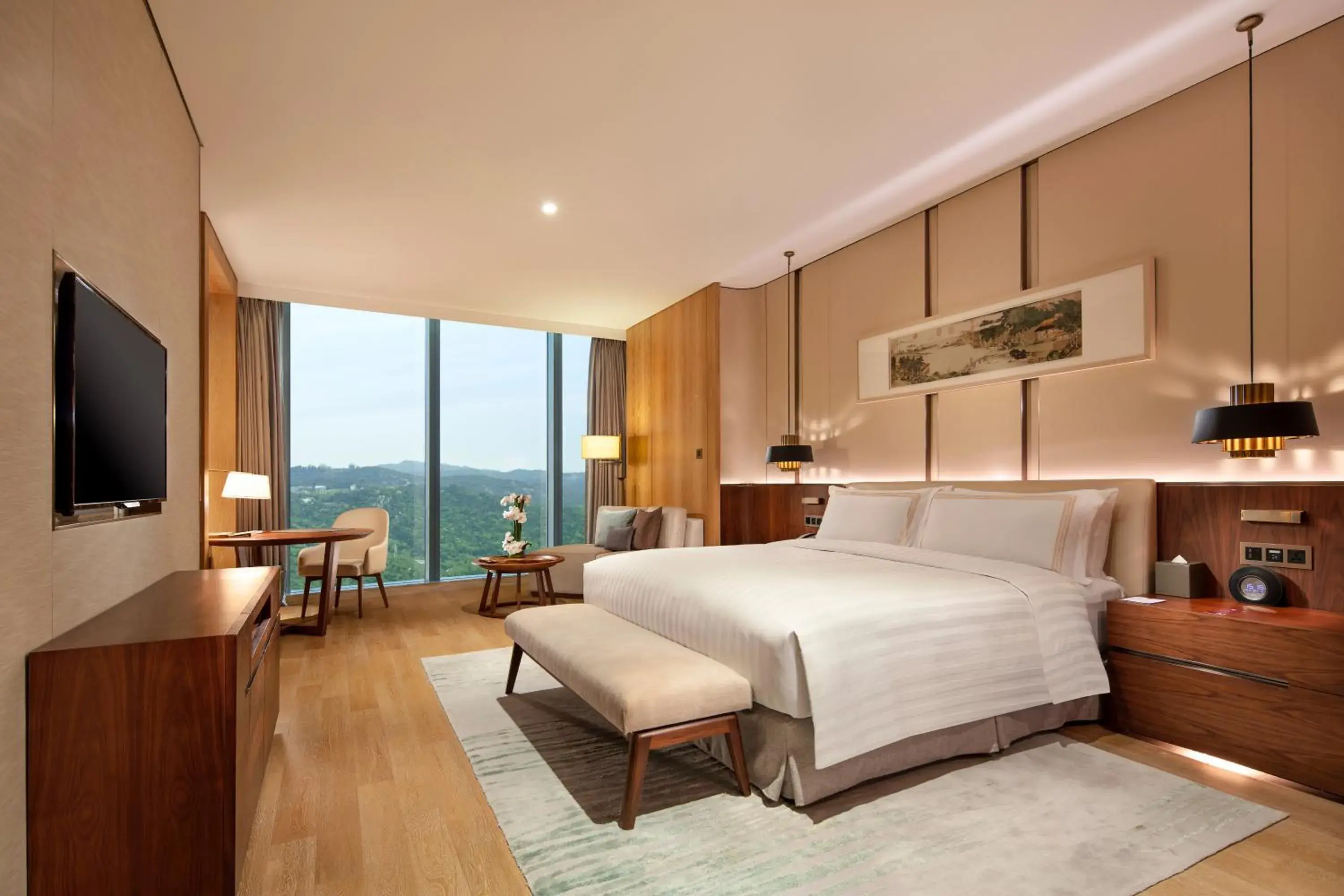 Premier King Room with City View in 厦门康莱德酒店 - 石材展期间免费穿梭巴士 Premier King Room with City View in 厦门康莱德酒店 - 石材展期间免费穿梭巴士