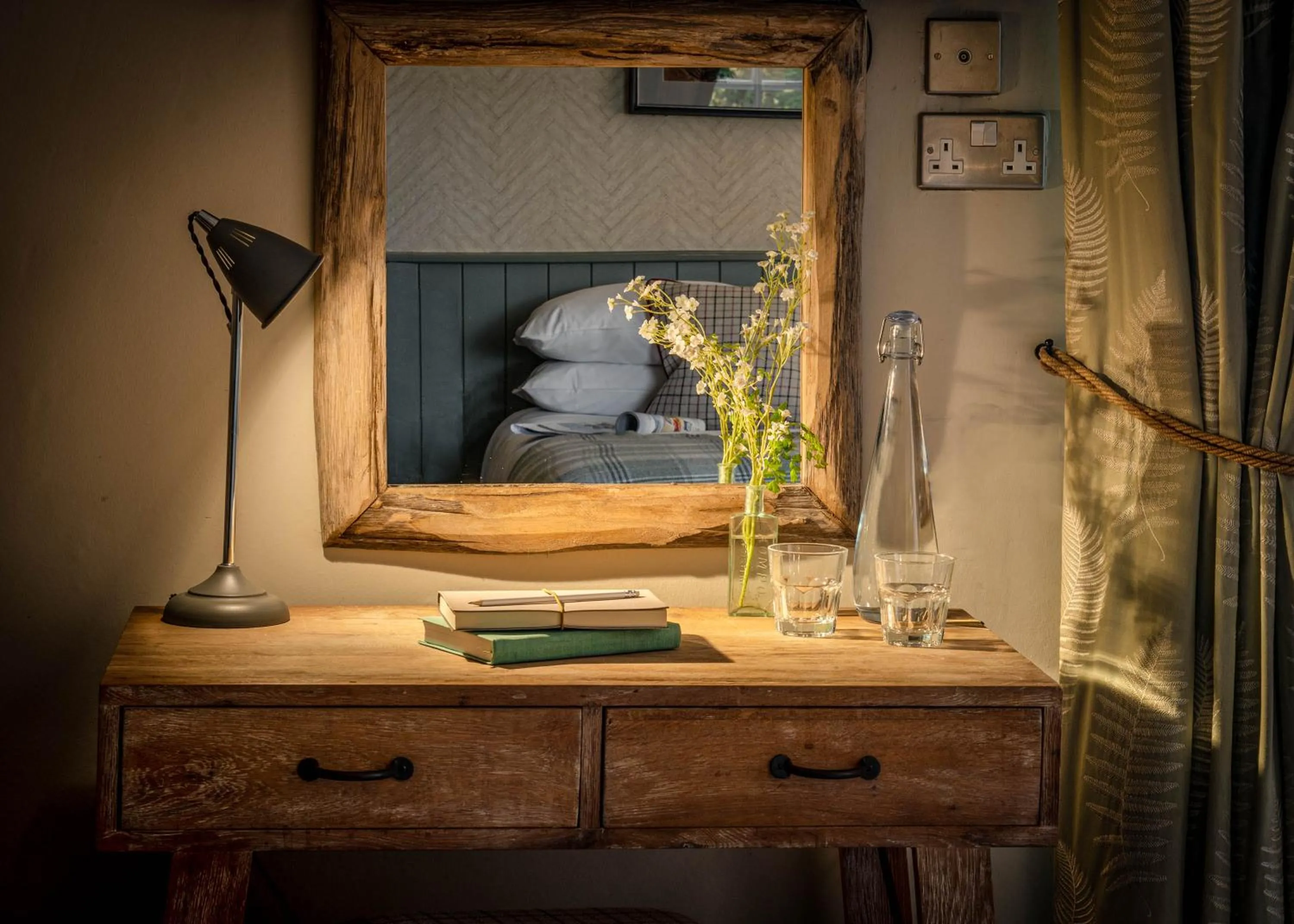 Bedroom in The Lister Arms