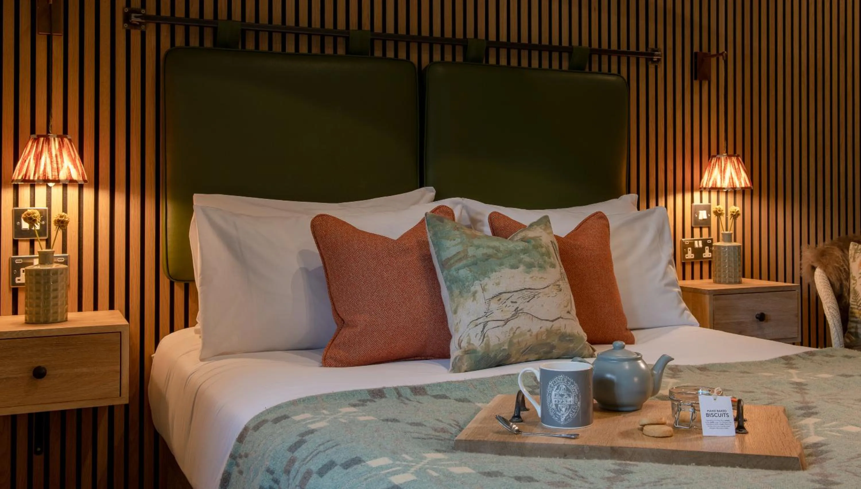 Bedroom, Bed in The Lister Arms