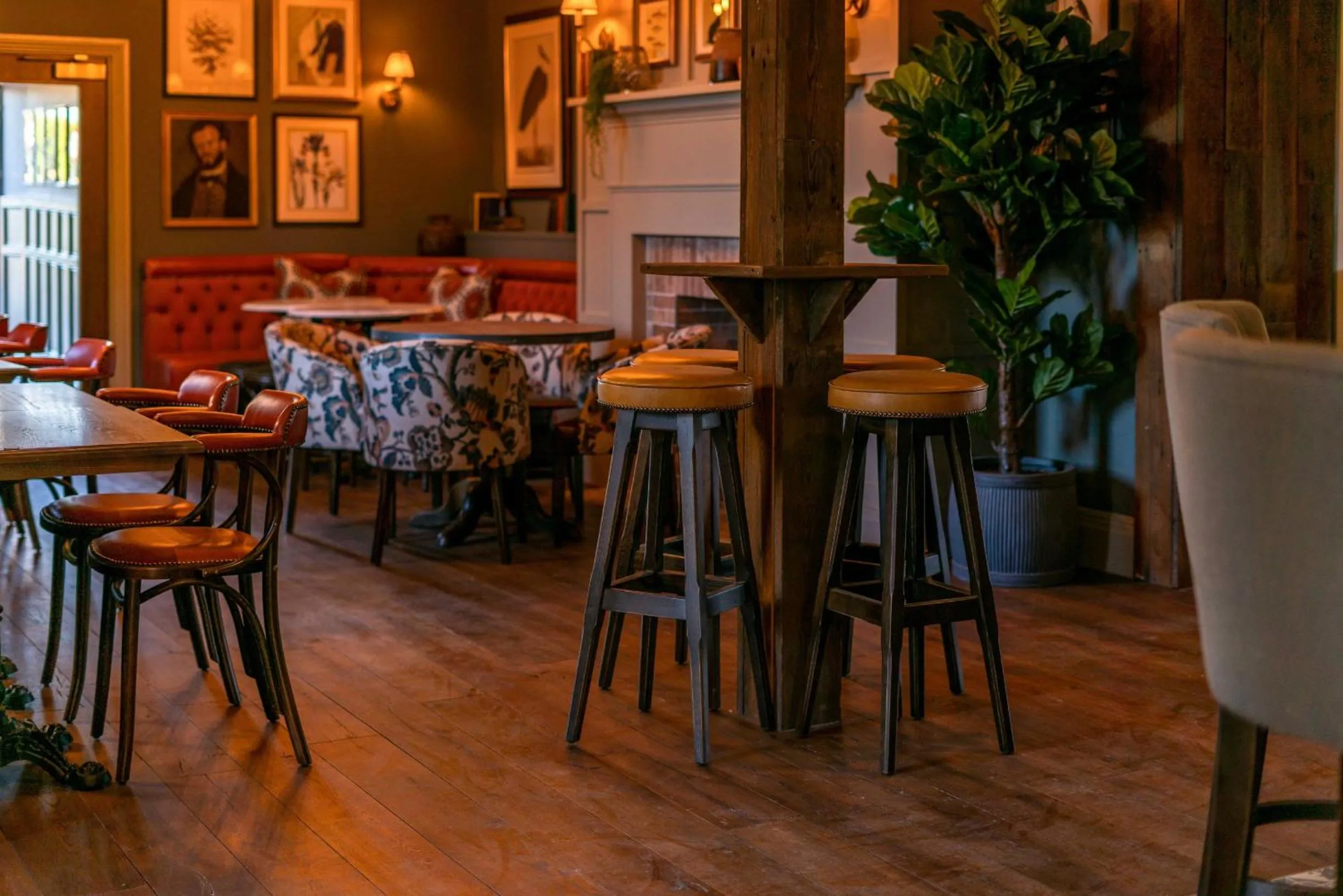 Restaurant/places to eat in The Langford Inn