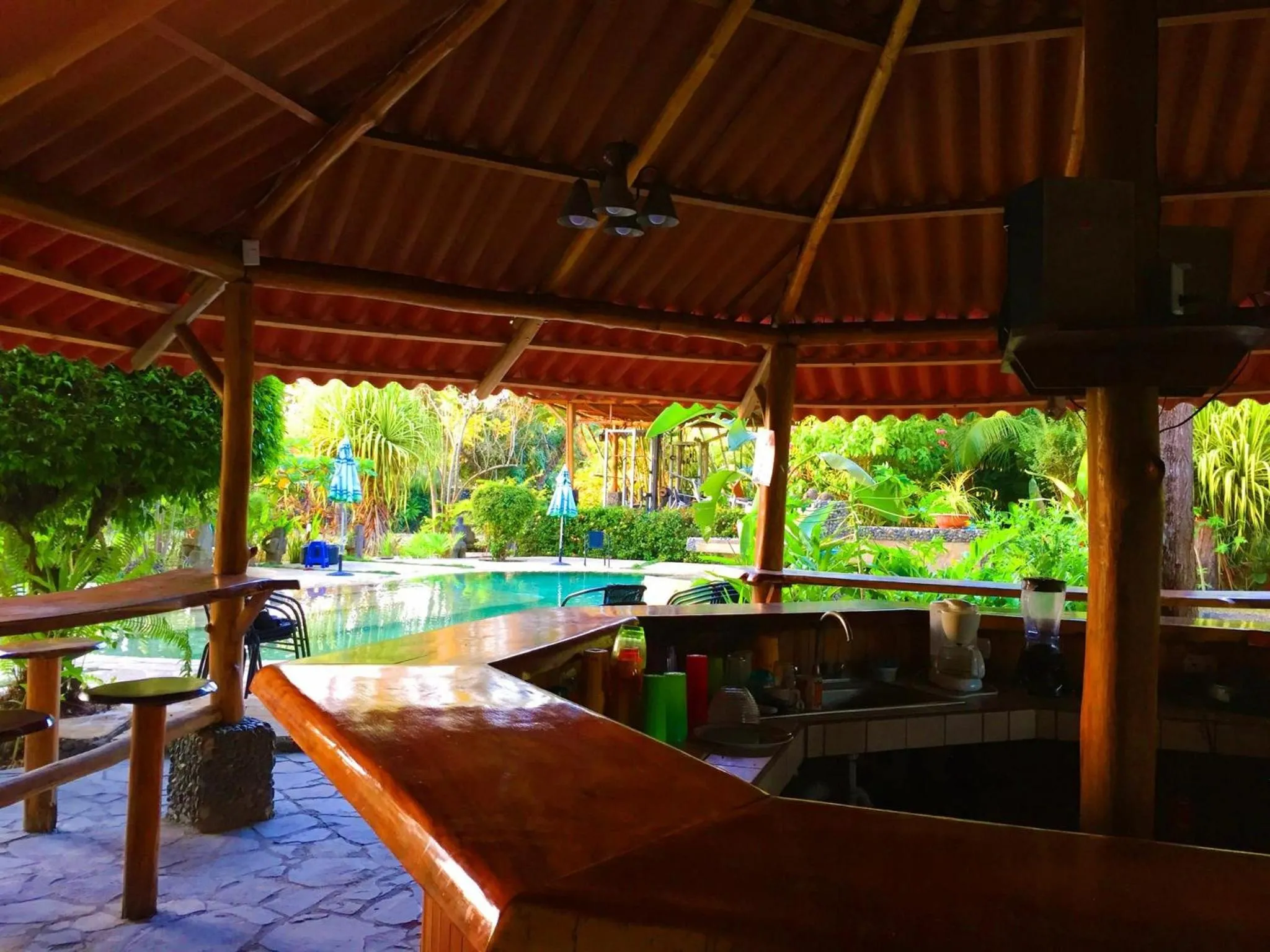 Restaurant/places to eat in Pacifico Loft Hotel