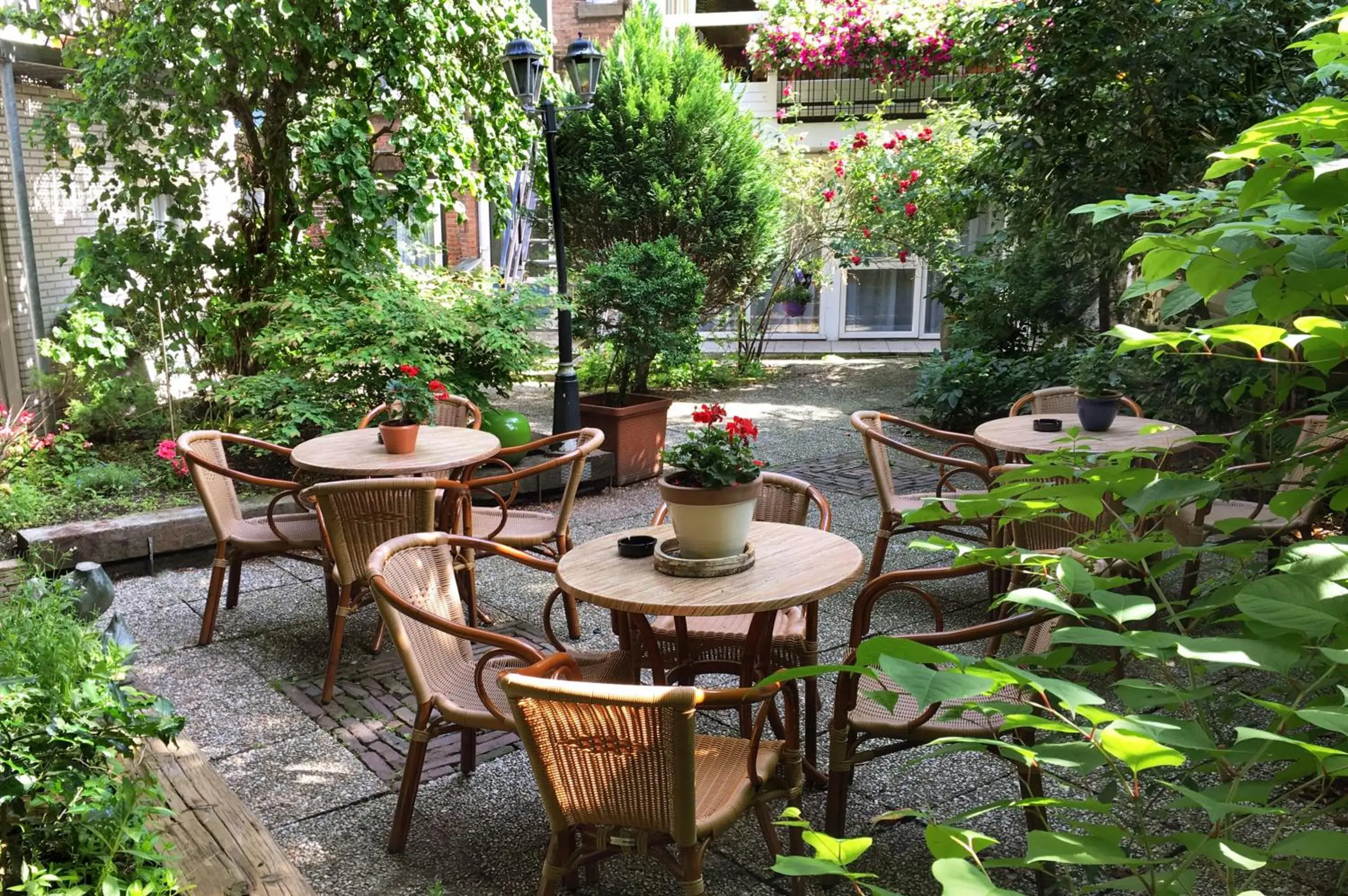 Lounge or bar in Prinsenhotel Lounge or bar in Prinsenhotel