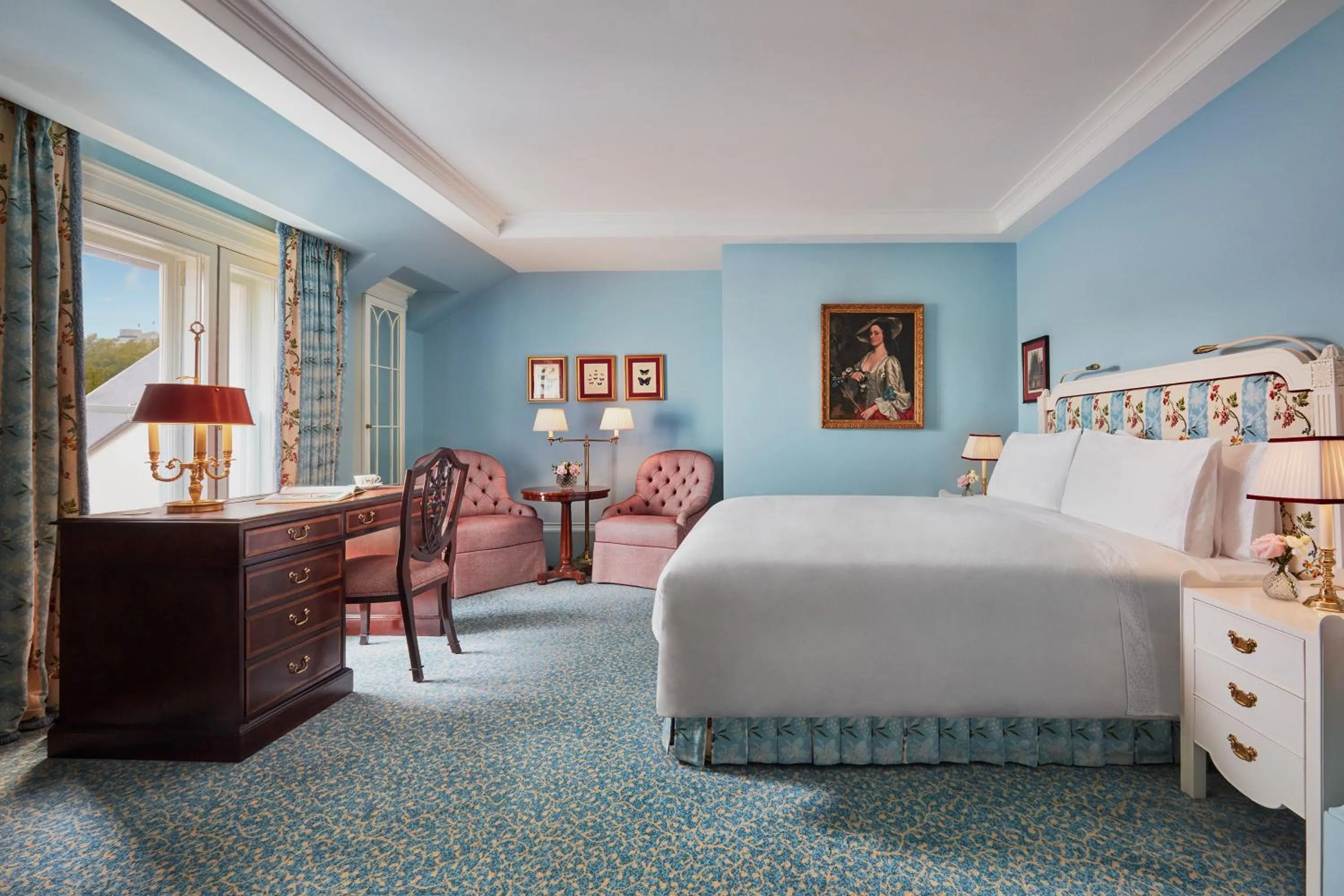 Bed in The Lanesborough, Oetker Hotels