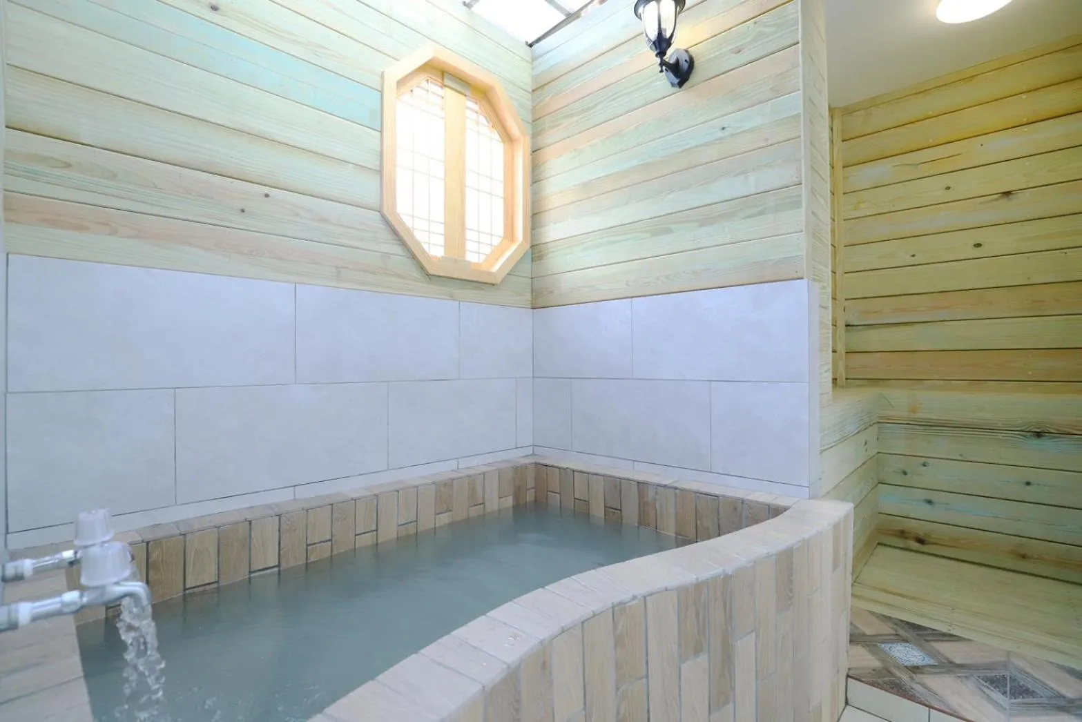 Bathroom in Gorgeous Hot Spring Resort