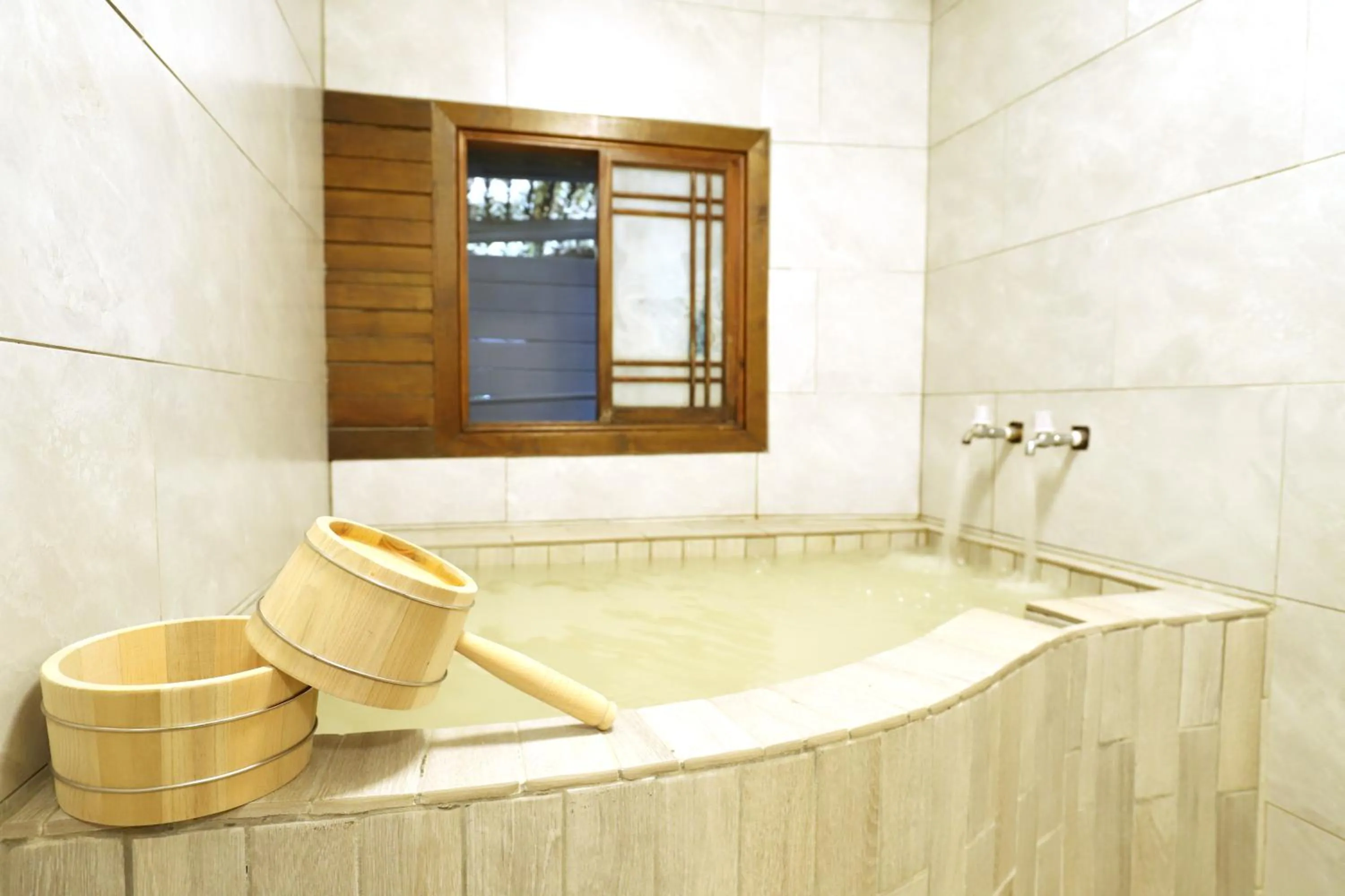 Gorgeous Hot Spring Resort