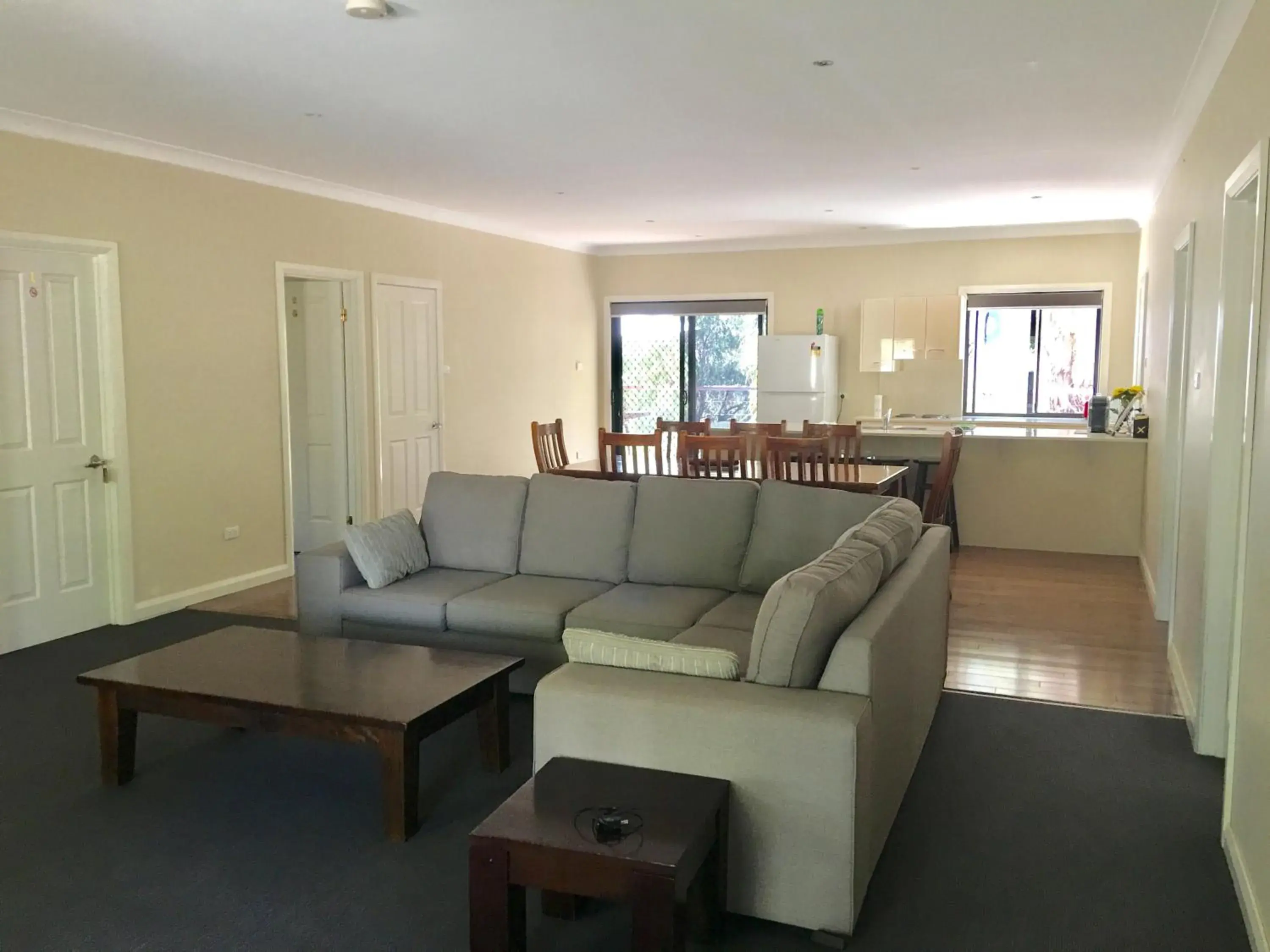 Four-Bedroom House in Hillview Farmstay Four-Bedroom House in Hillview Farmstay