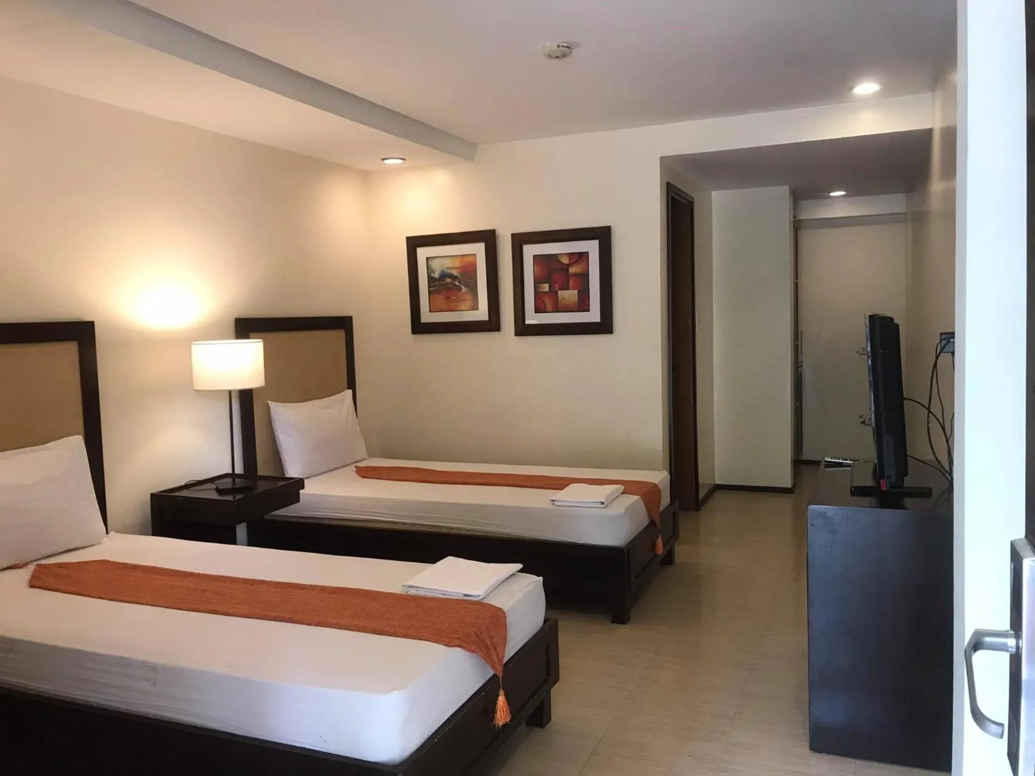 Bed in Subic Grand Seas Resort