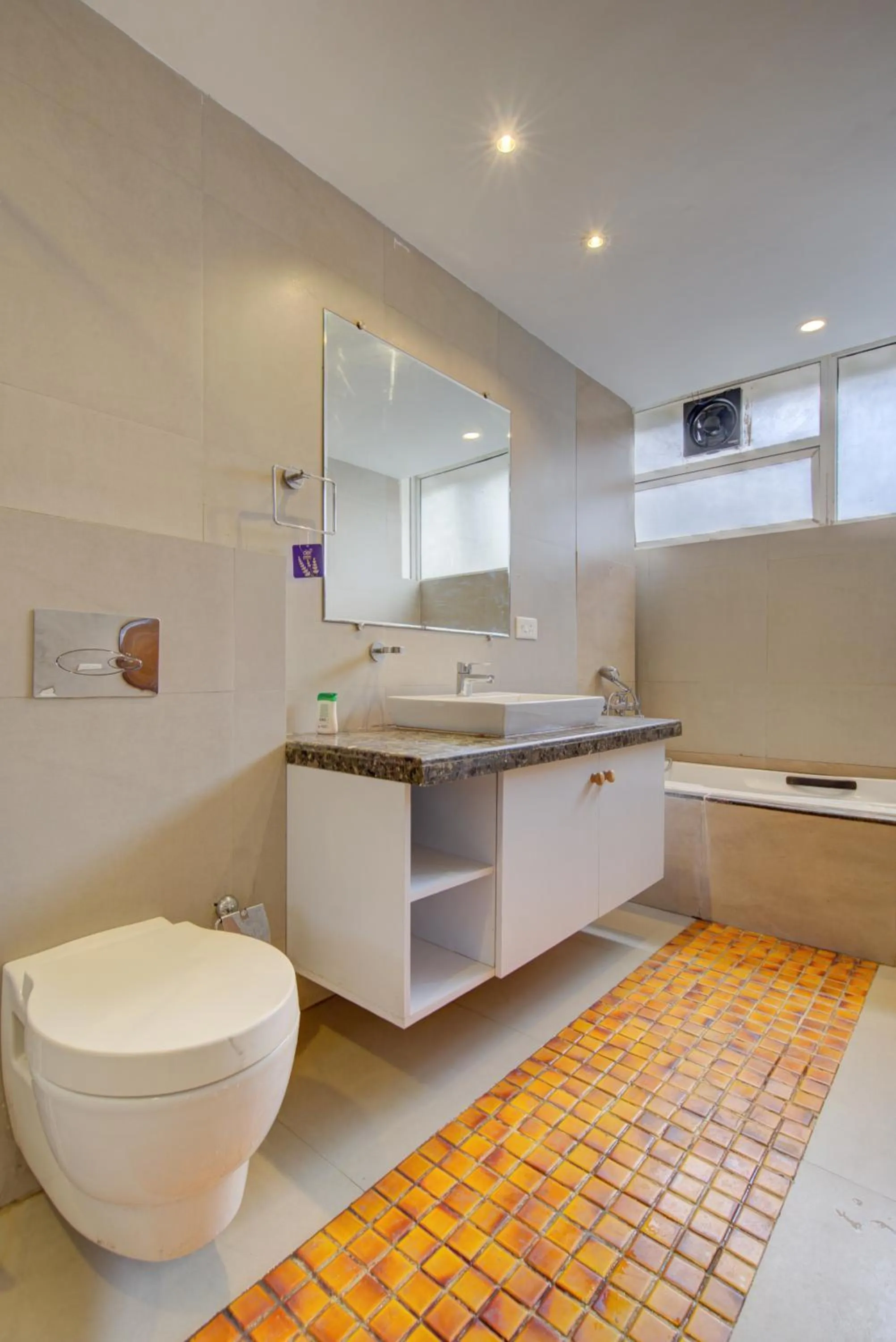 Toilet in Eternal wave by HappyInch