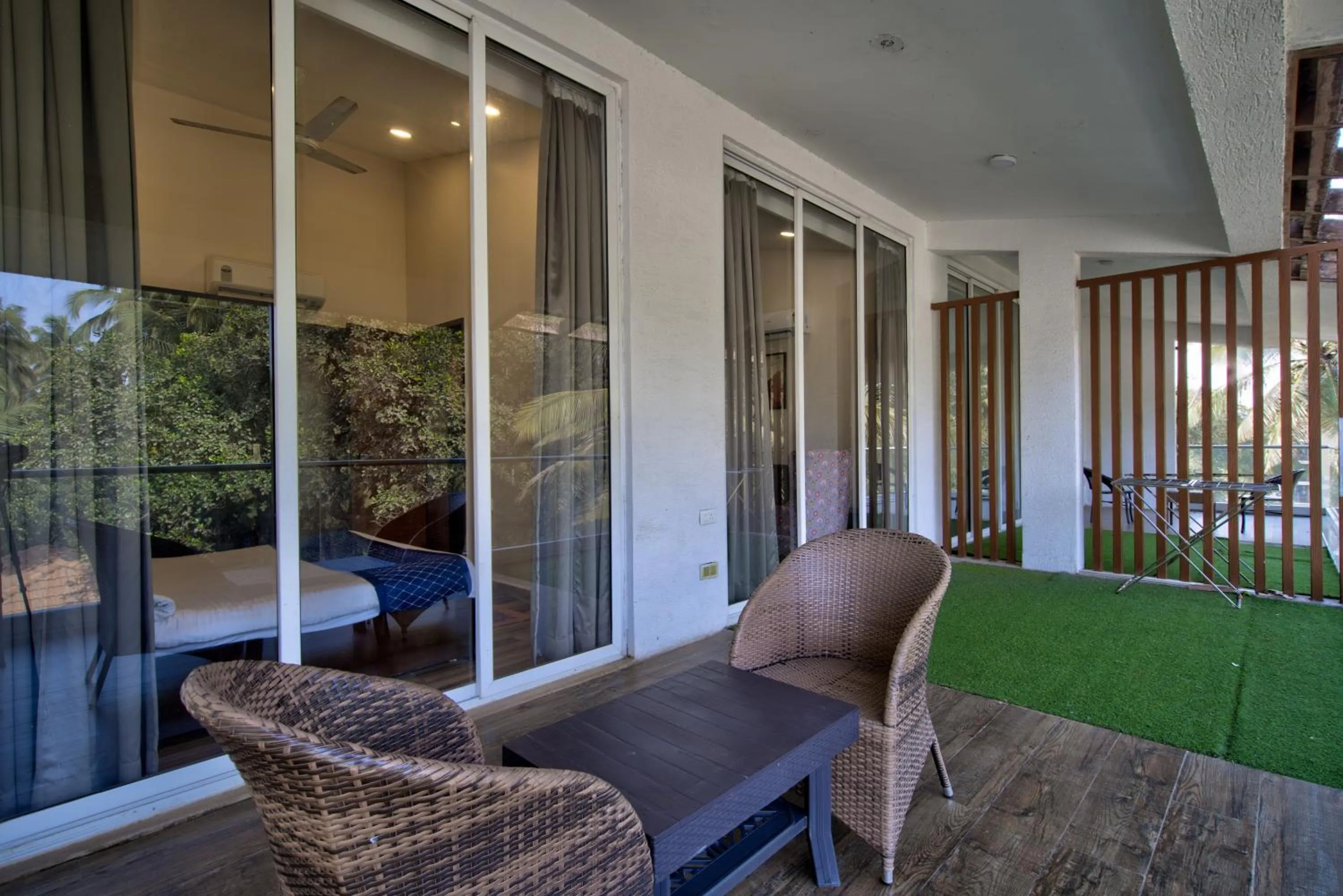 Balcony/Terrace in Eternal wave by HappyInch