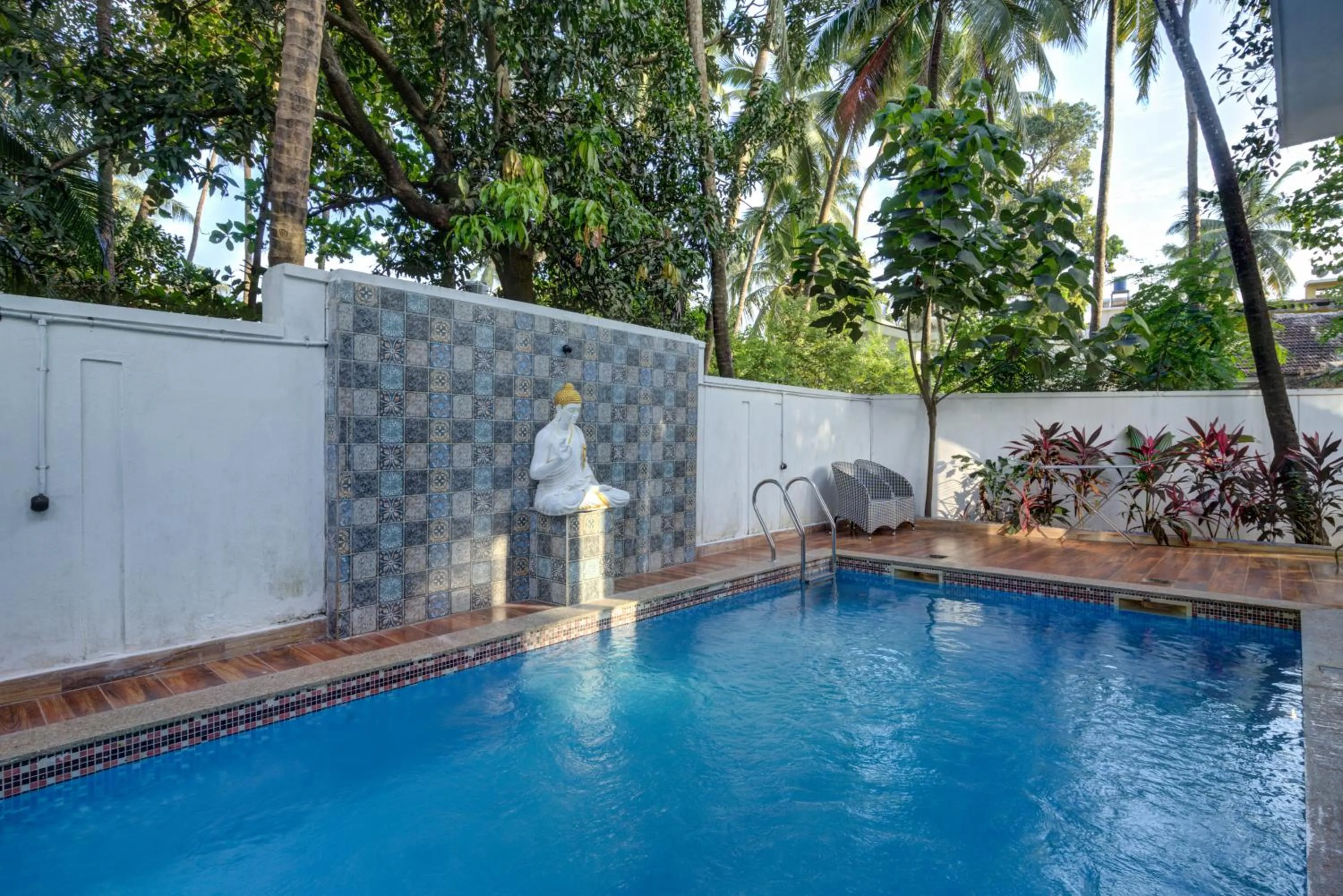 Day in Eternal wave by HappyInch