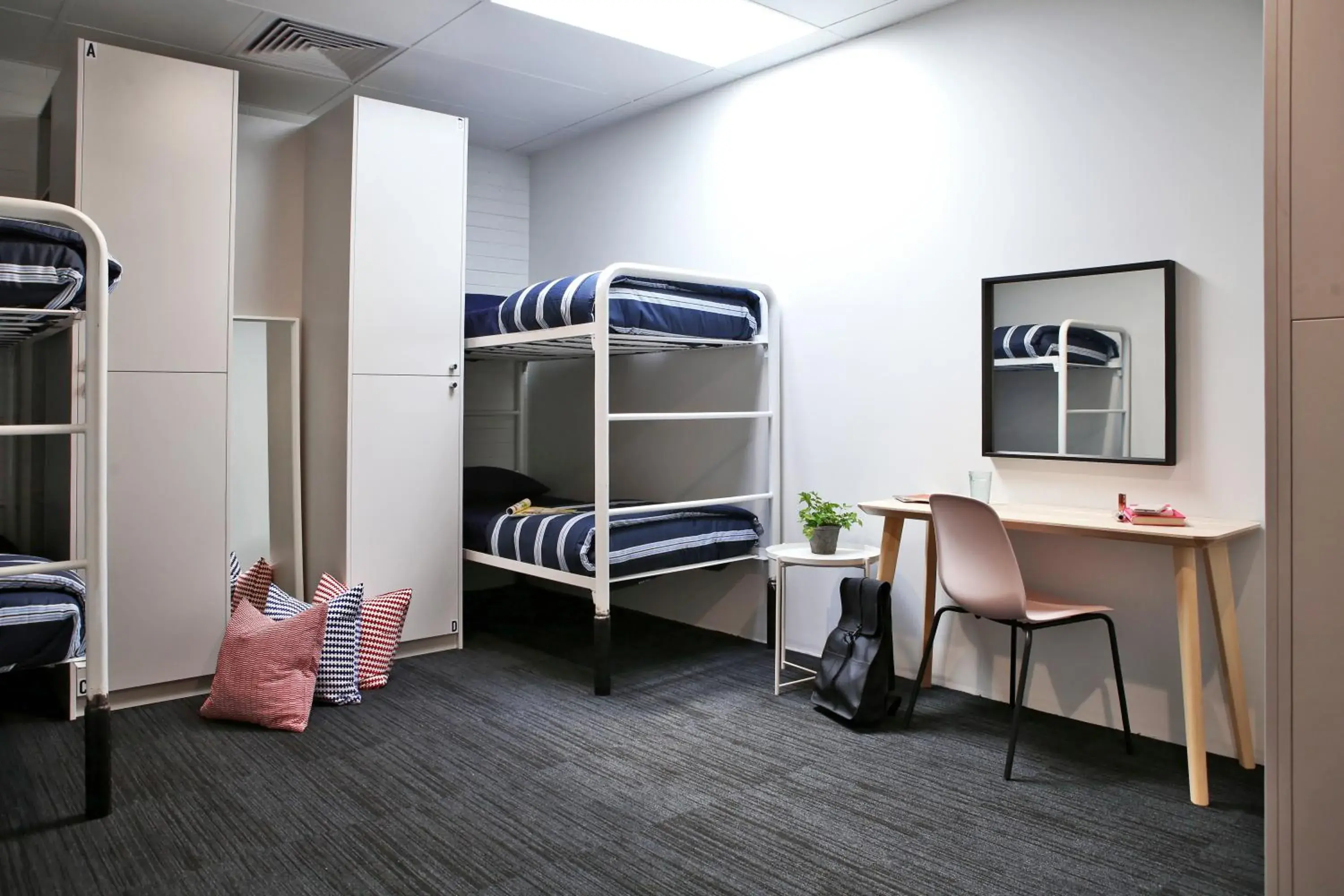 6 Bed Female Dorm in Spinners Hostel 6 Bed Female Dorm in Spinners Hostel
